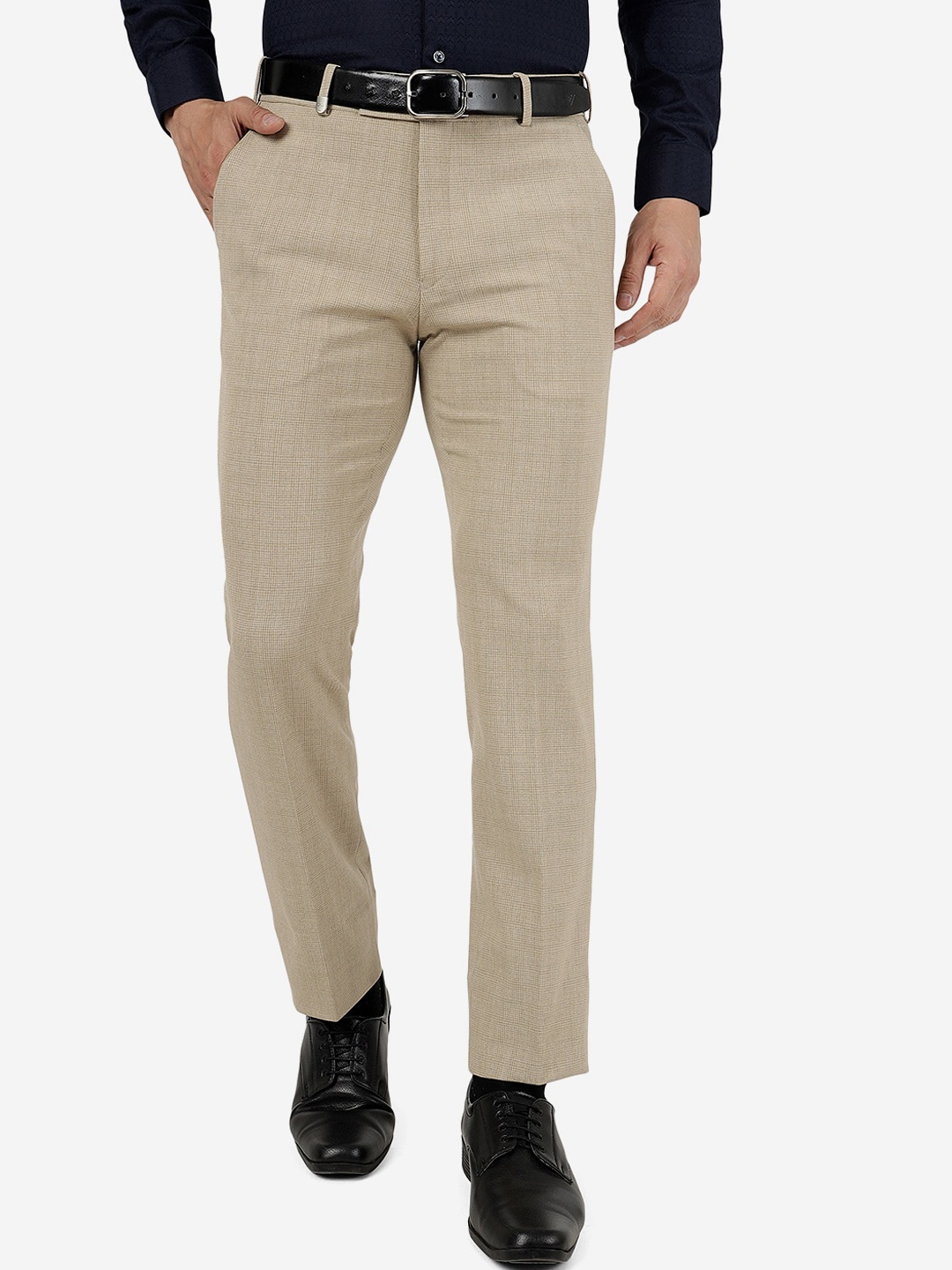 

JB STUDIO Men Slim Fit Mid-Rise Cotton Trousers, Camel brown