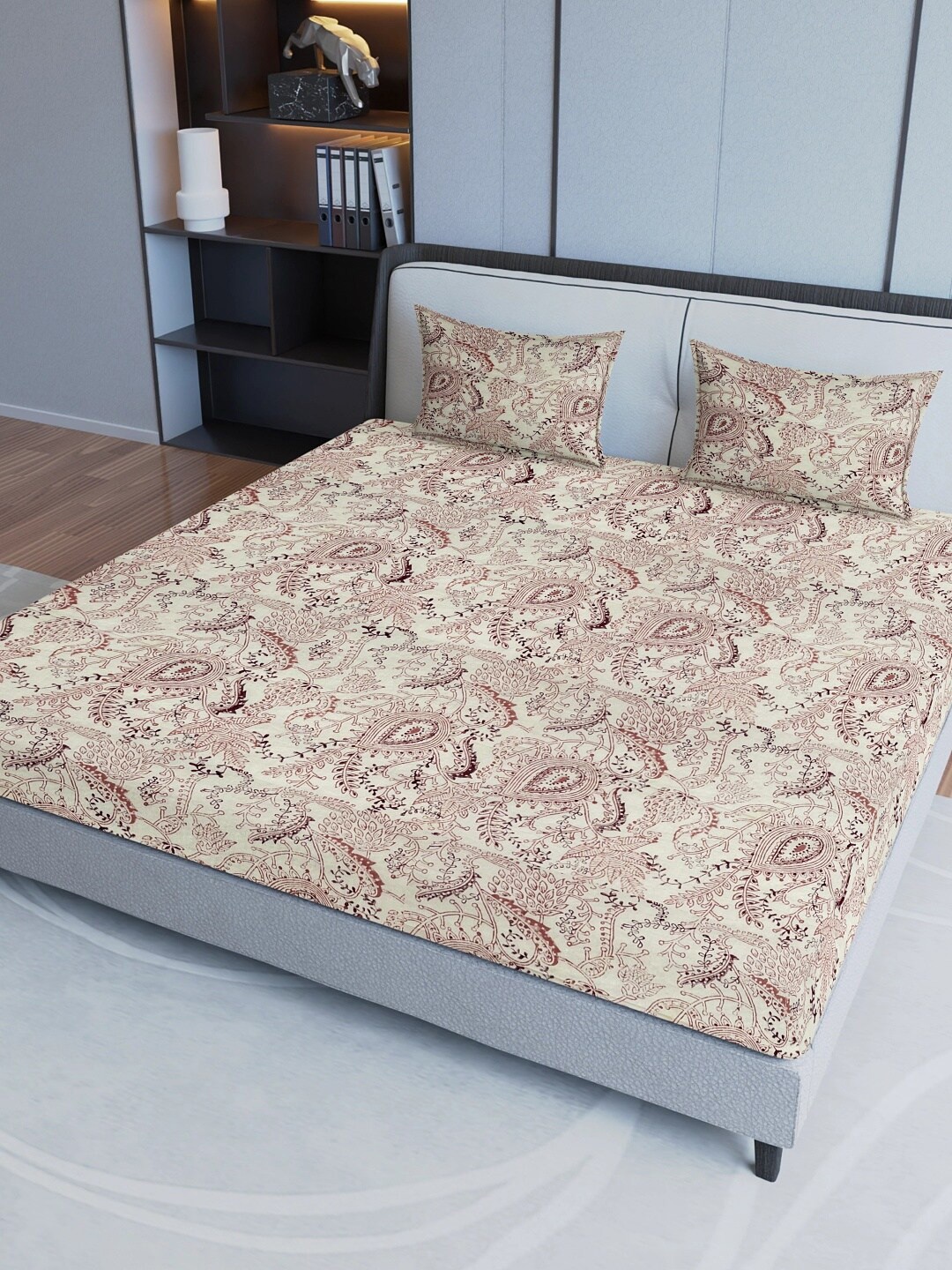 

Sangria Maroon Printed Pure Cotton 200 TC King Bedsheet With 2 Pillow Covers