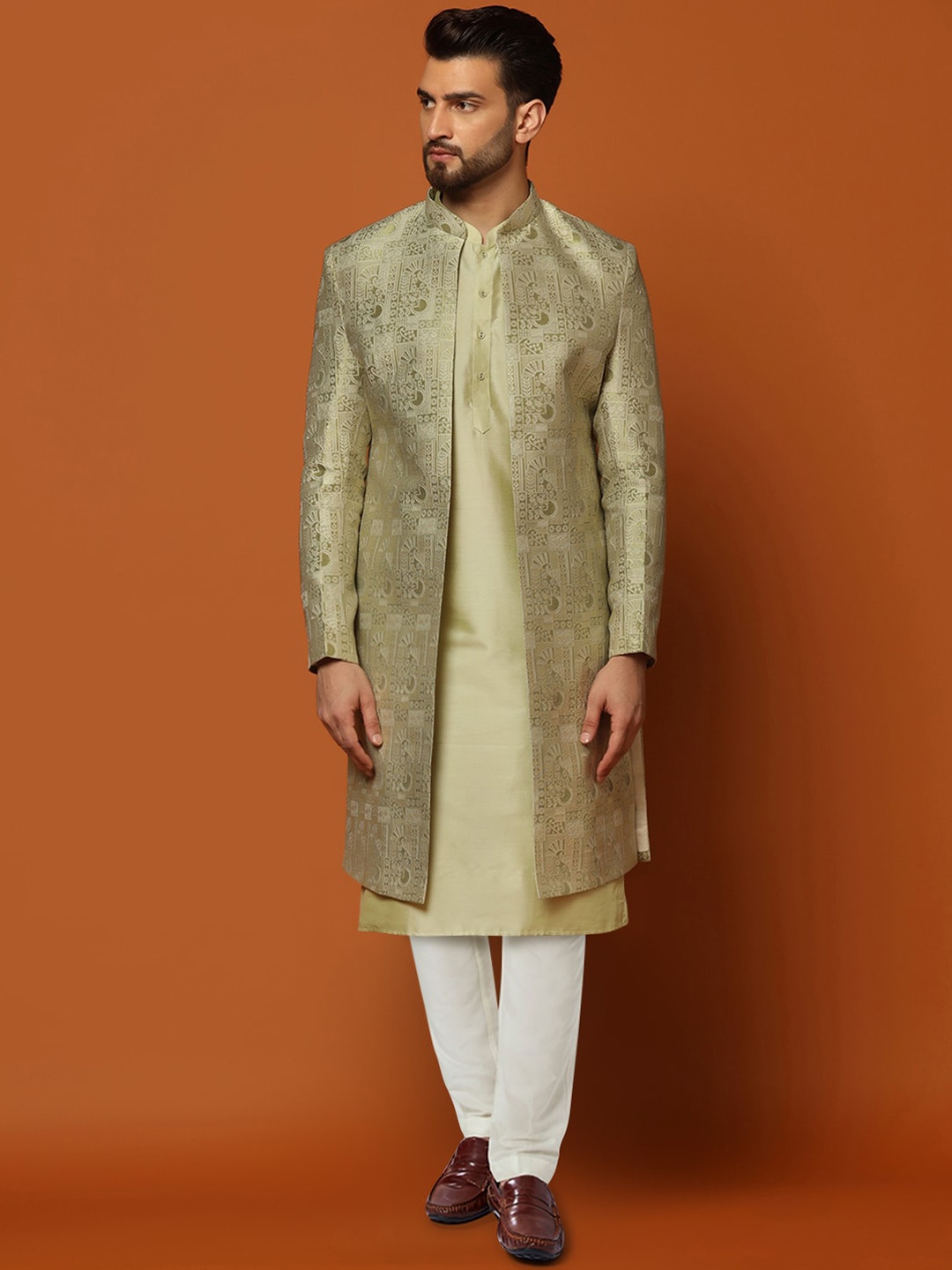 

KISAH Men Self Design Mandarin Collar Cotton Indowestern Sherwani With Trouser Set, Green