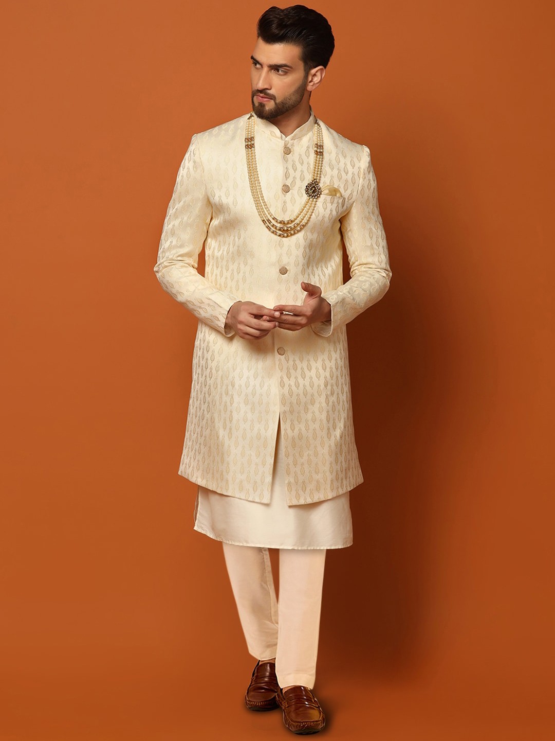 

KISAH Men Ethnic Motifs Zari-Design Cotton Sherwani, Peach