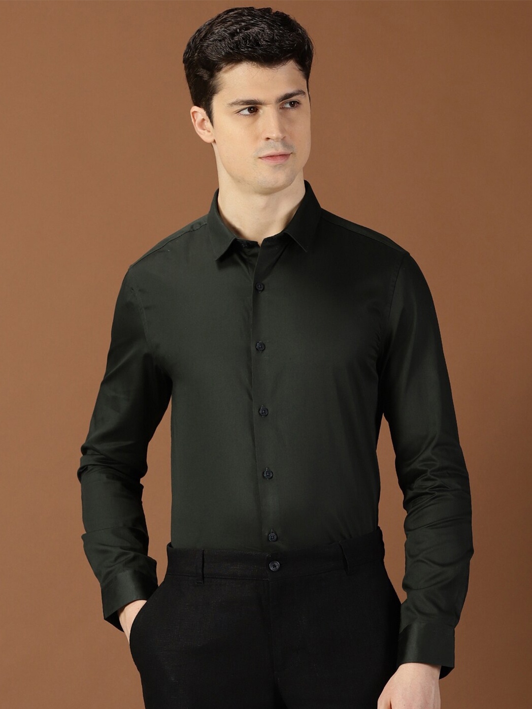 

INVICTUS Original Slim Fit Pure Cotton Formal Shirt, Green