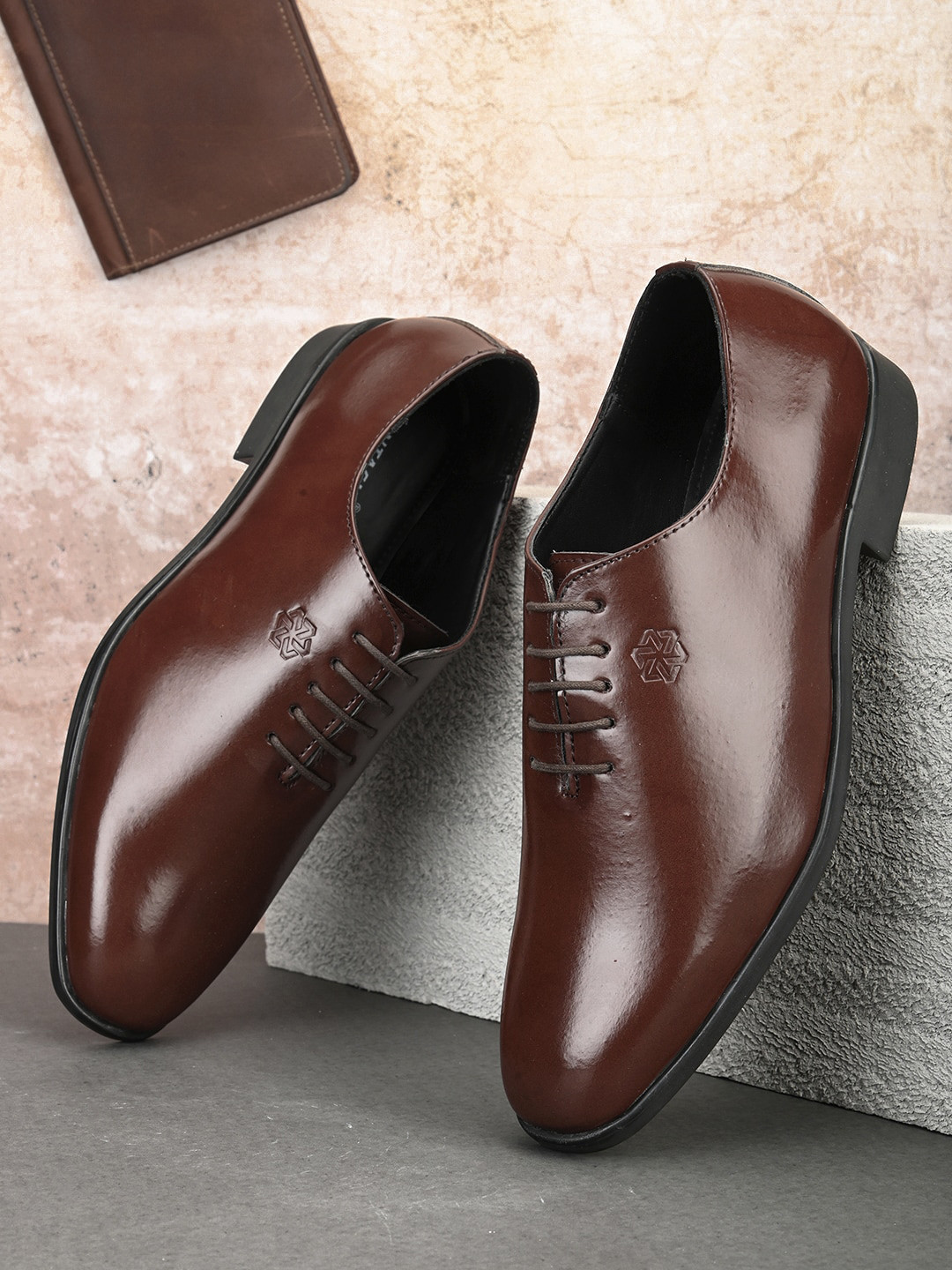 

Fentacia Men Formal Oxford Shoes, Brown