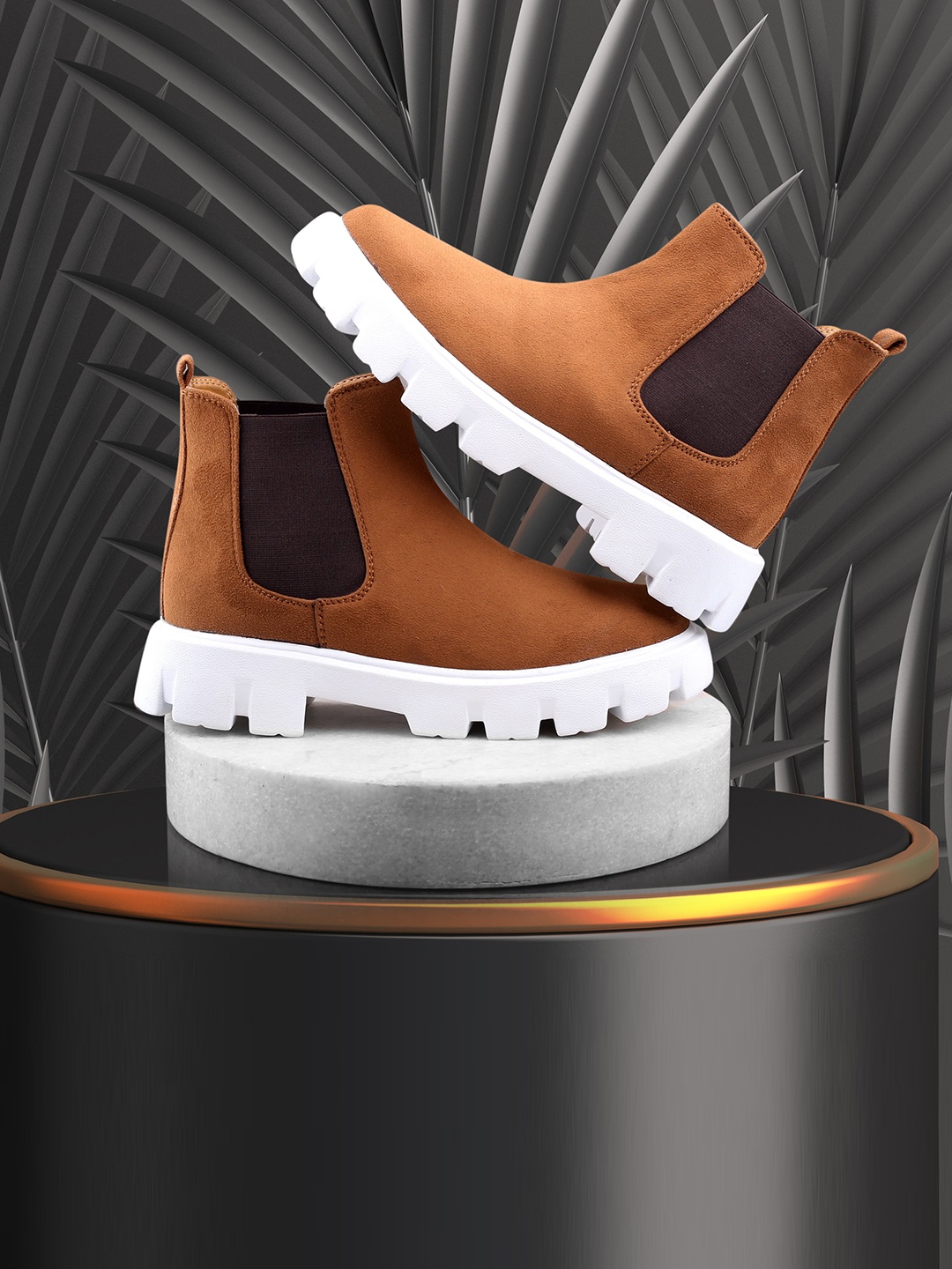 

The Roadster Lifestyle Co. Men Suede Mid-Top Chelsea Boots, Tan