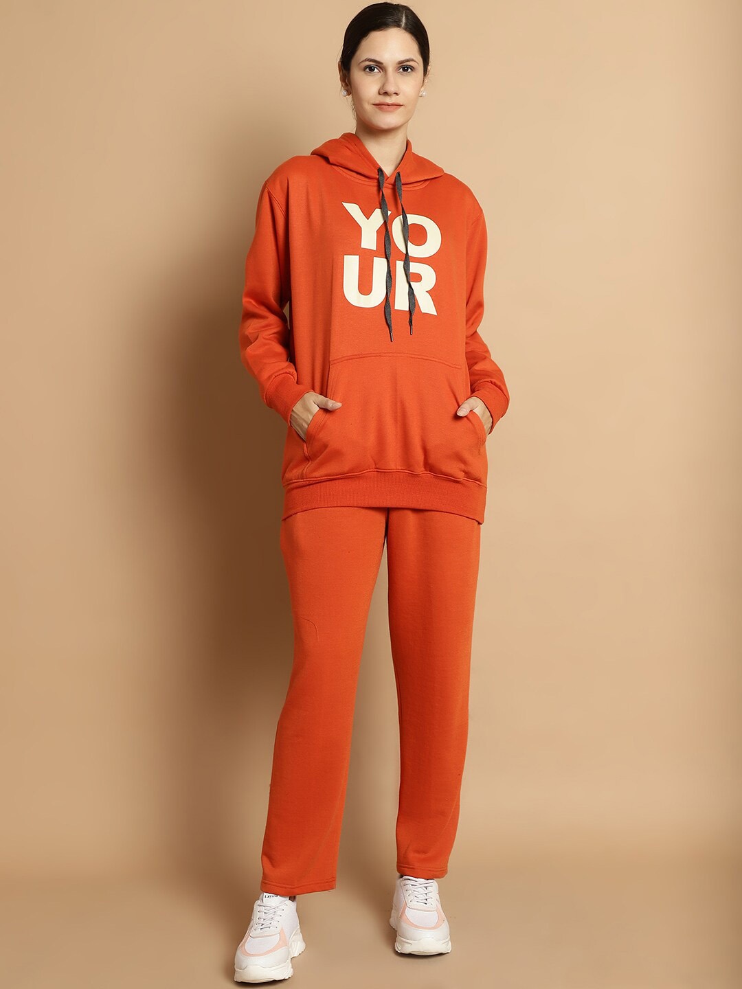 

VIMAL JONNEY Printed Hooded Cotton Fleece Sweatshirt With Trouser, Rust