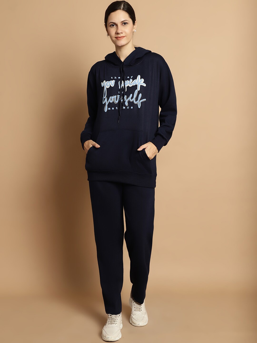 

VIMAL JONNEY Printed Hooded Sweatshirt With Trouser, Navy blue