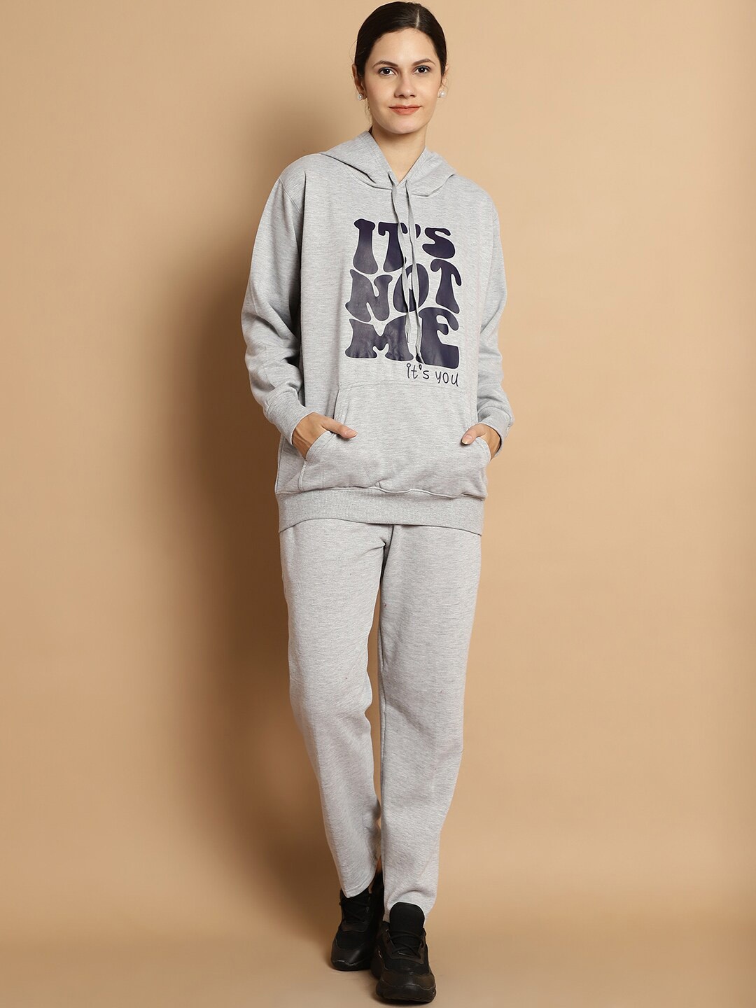 

VIMAL JONNEY Graphic Printed Hooded Cotton Fleece Sweatshirt With Trouser, Grey