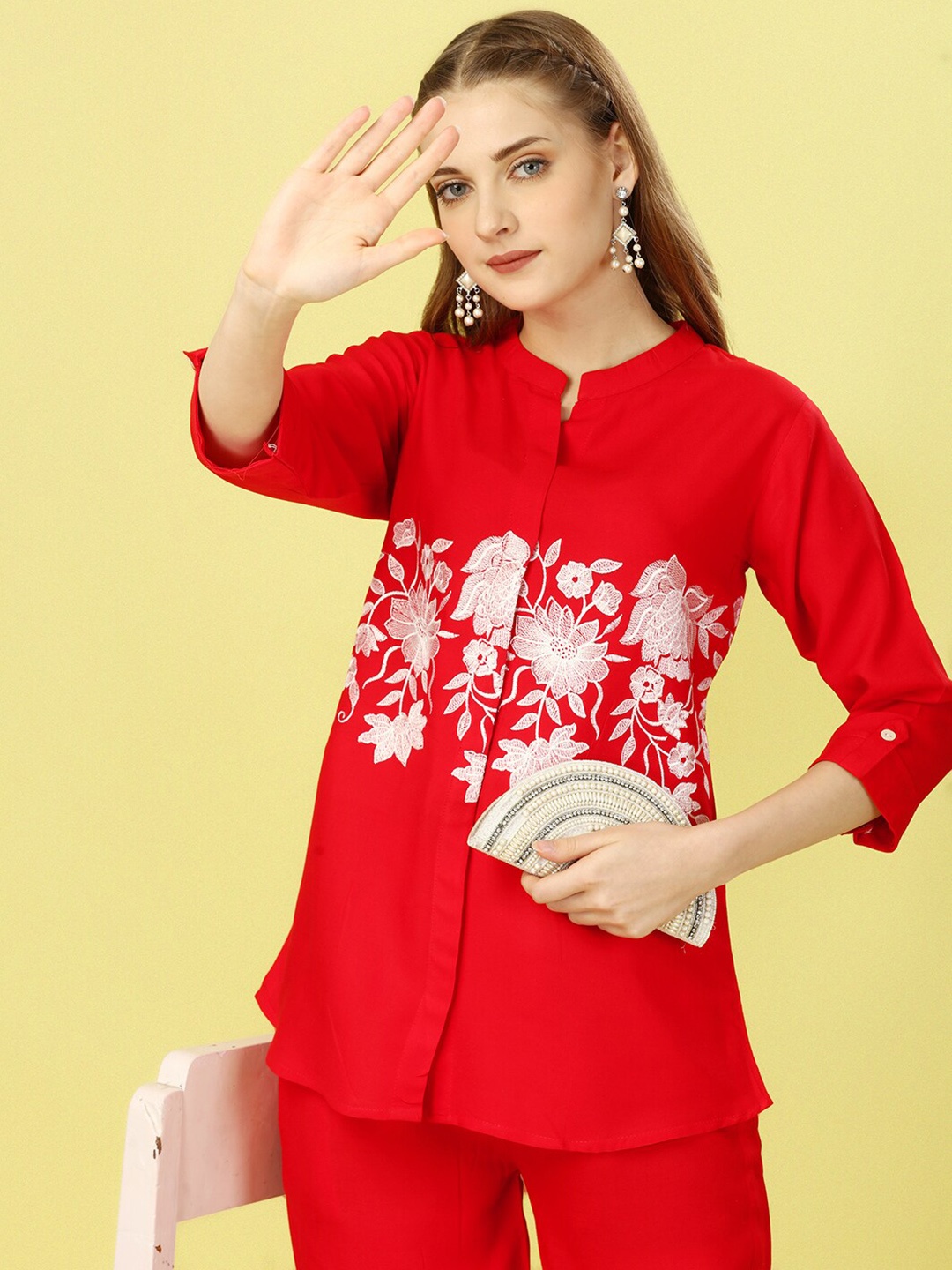 

Molly & Michel Floral Embroidered Mandarin-Collar Top With Trouser, Red