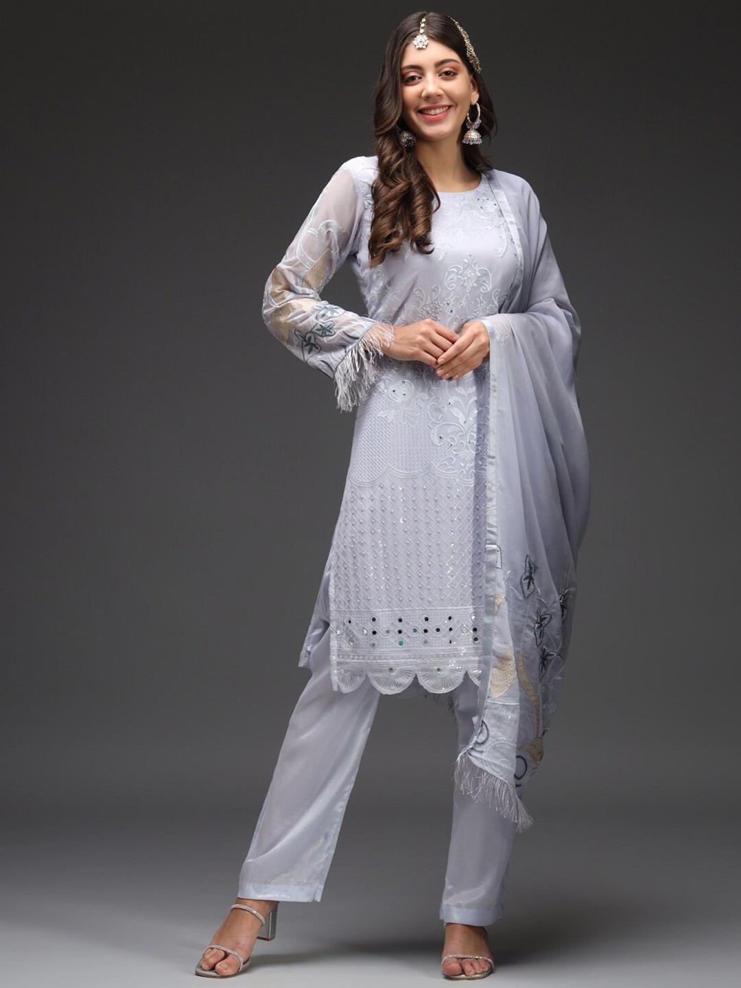 

Readiprint Fashions Floral Embroidered Unstitched Dress Material, Lavender