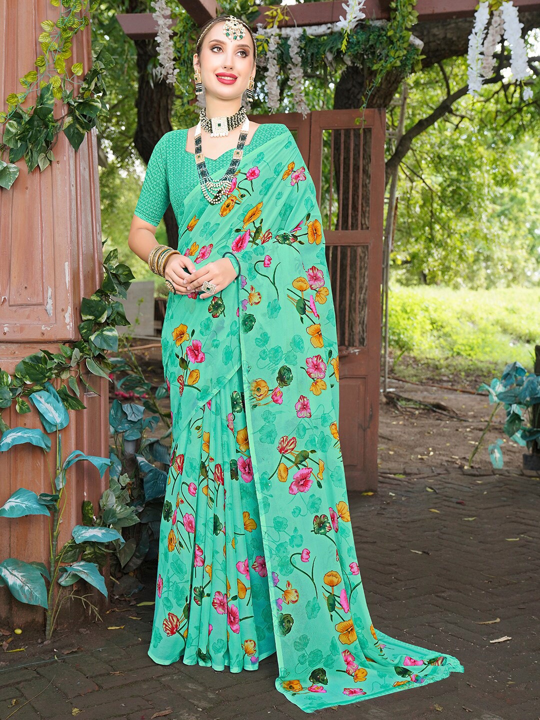 

Anouk Green Floral Printed Saree