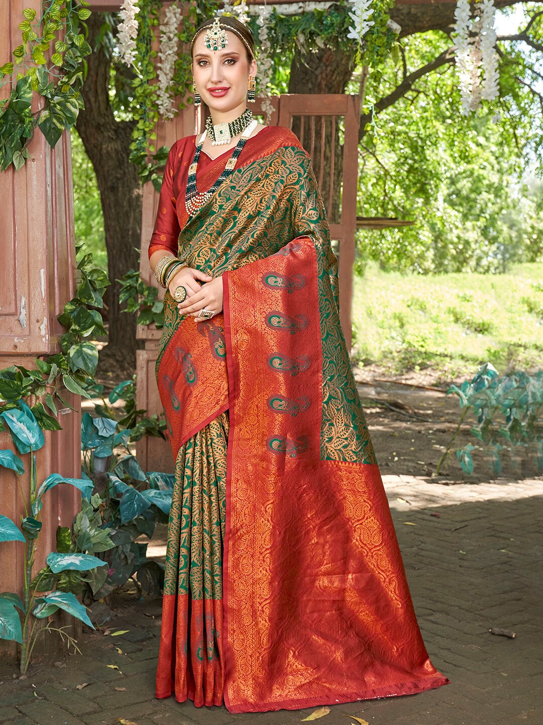 

Anouk Green & Red Paisley Woven Design Zari Art Silk Kanjeevaram Saree