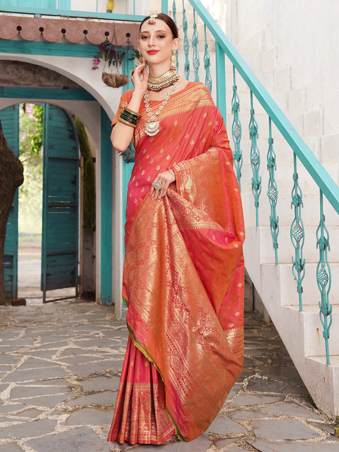 

Anouk Peach-Coloured & Gold-Toned Ethnic Motifs Woven Design Zari Art Silk Banarasi Saree