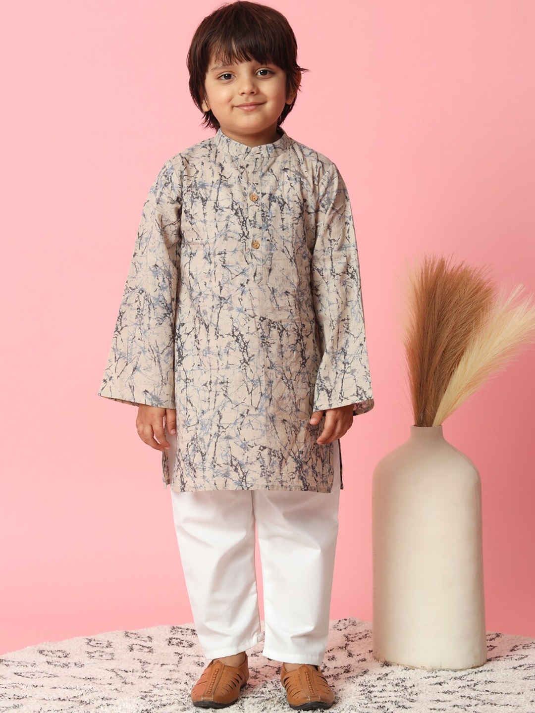 

Readiprint Fashions Boys Printed Regular Pure Cotton Kurta With Pyjamas, Beige