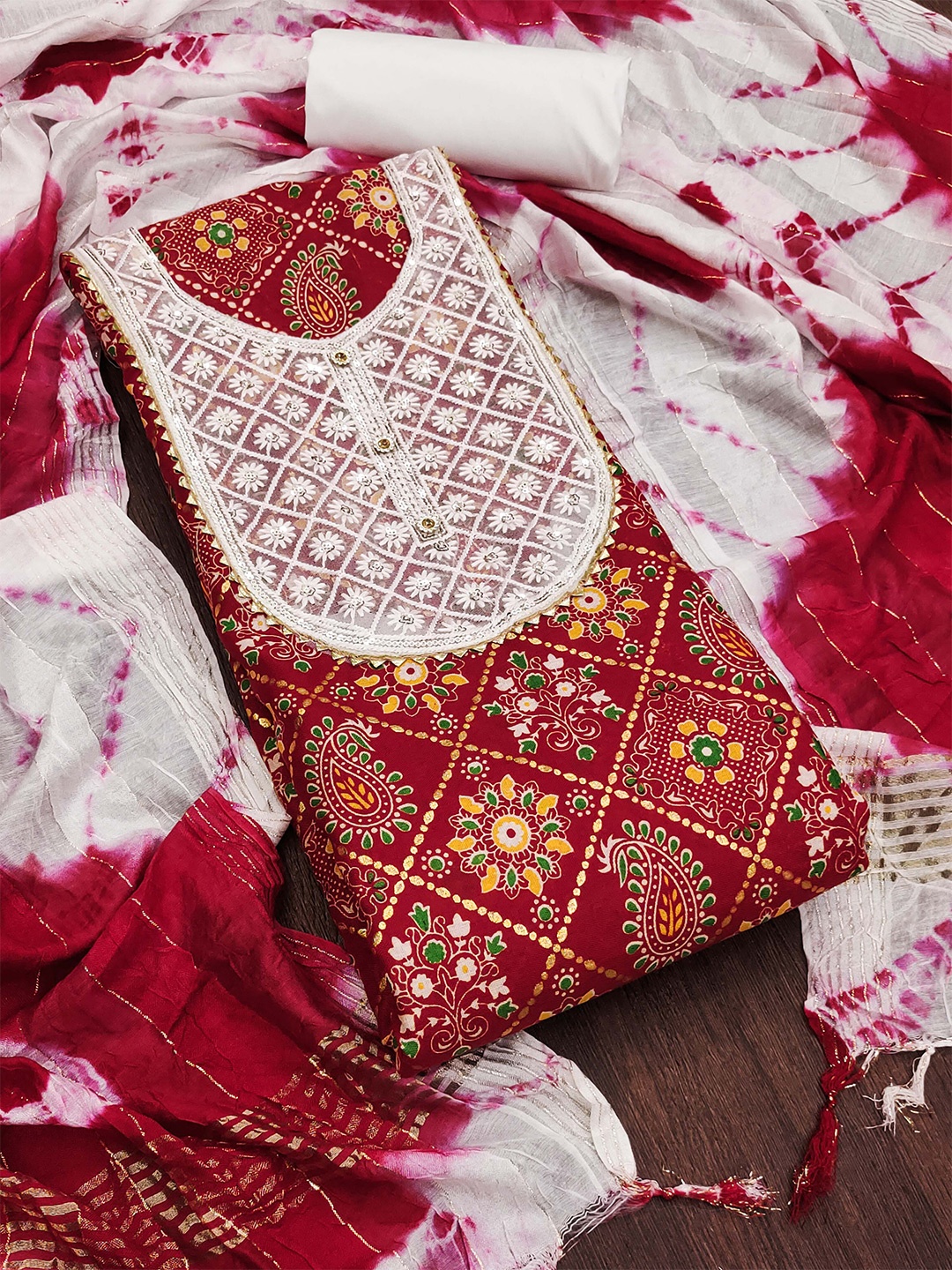 

SHADOW & SAINING Floral Embroidered Unstitched Dress Material, Red