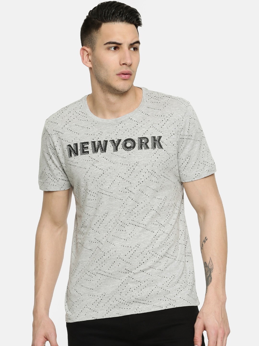 

Arrow New York Men Grey Printed Round Neck Pure Cotton T-shirt