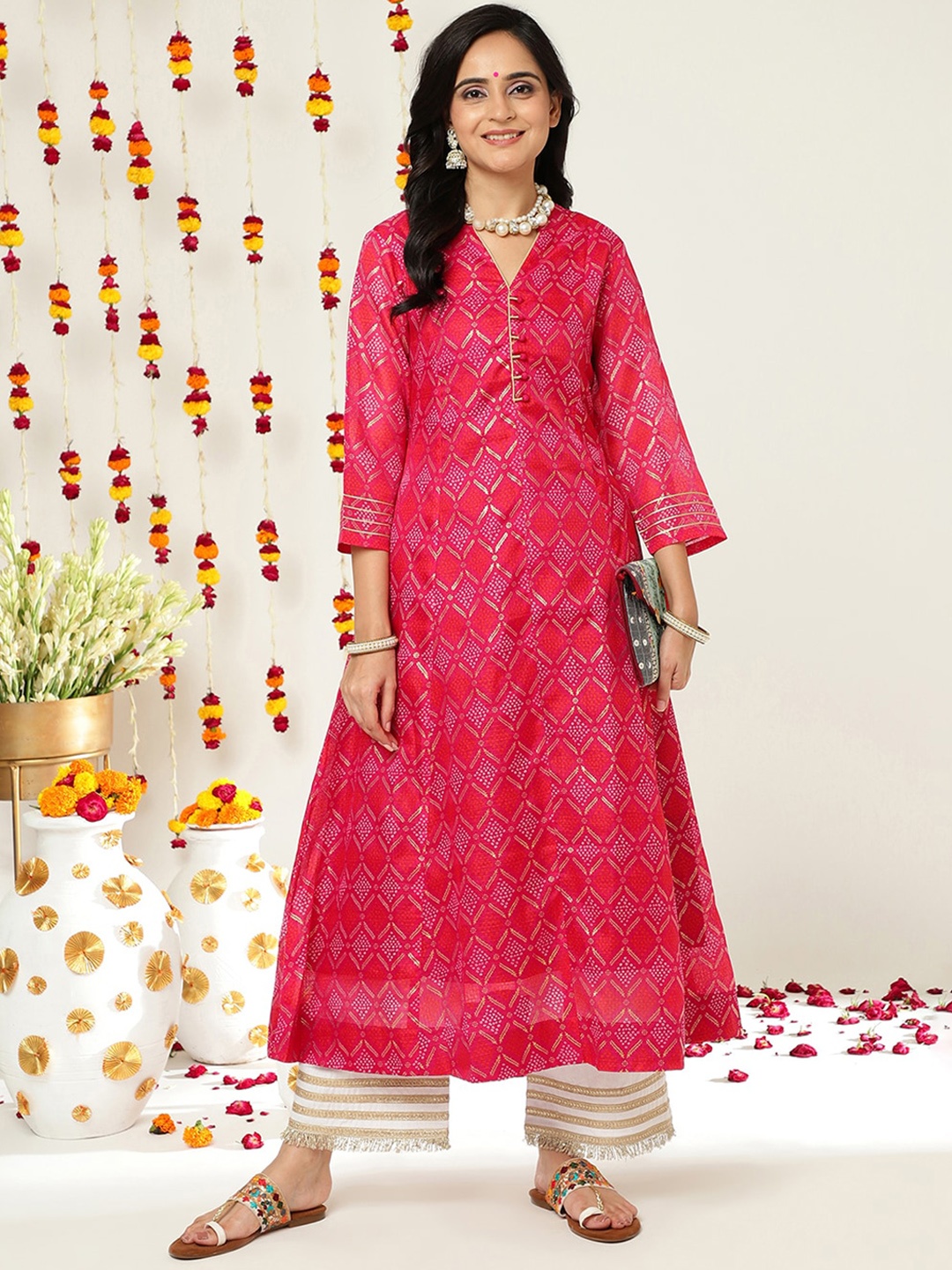 

Varanga Printed V-Neck Cotton Kurta, Pink