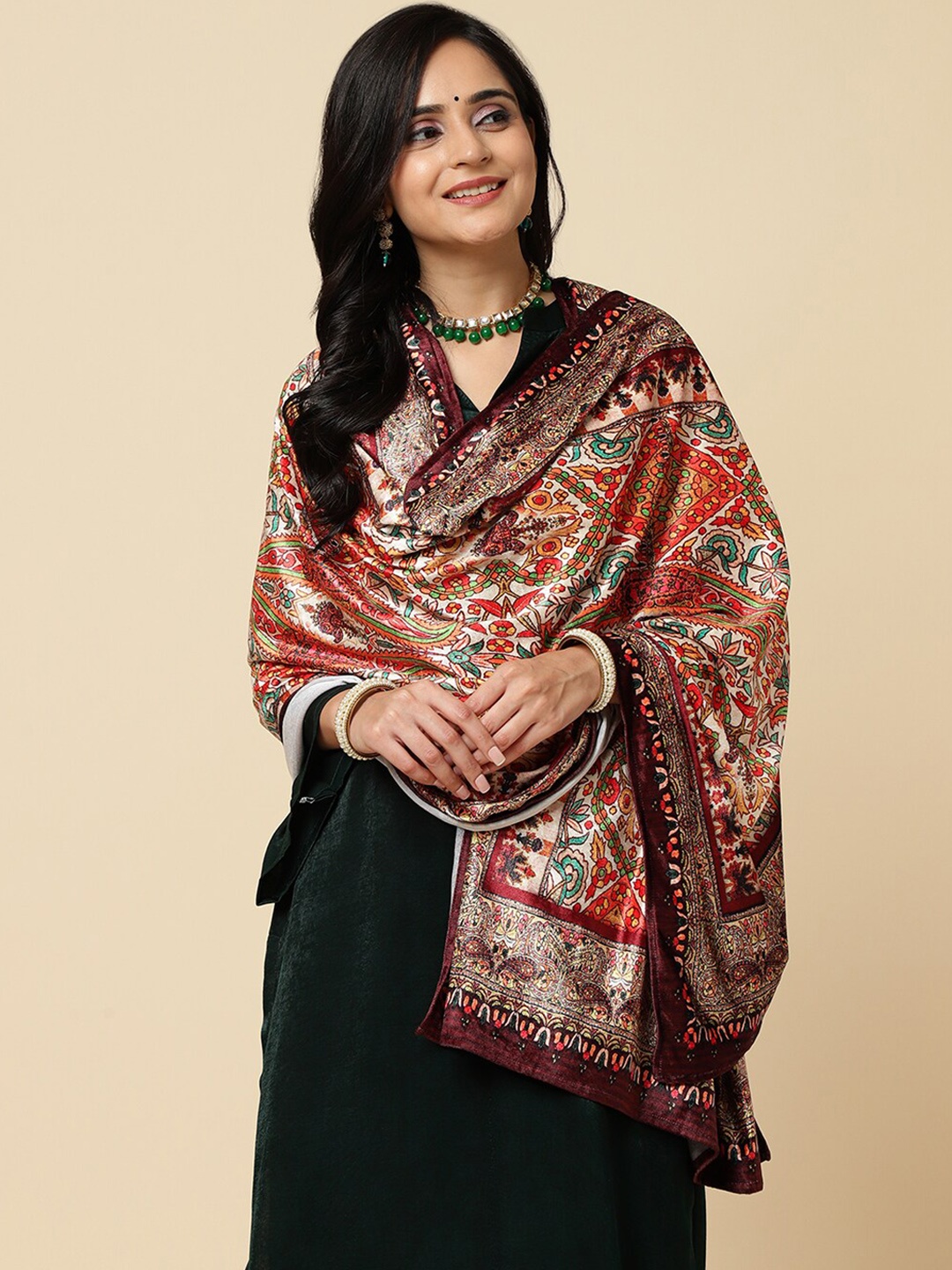 

Varanga Ethnic Motifs Printed Velvet Shawl, Red