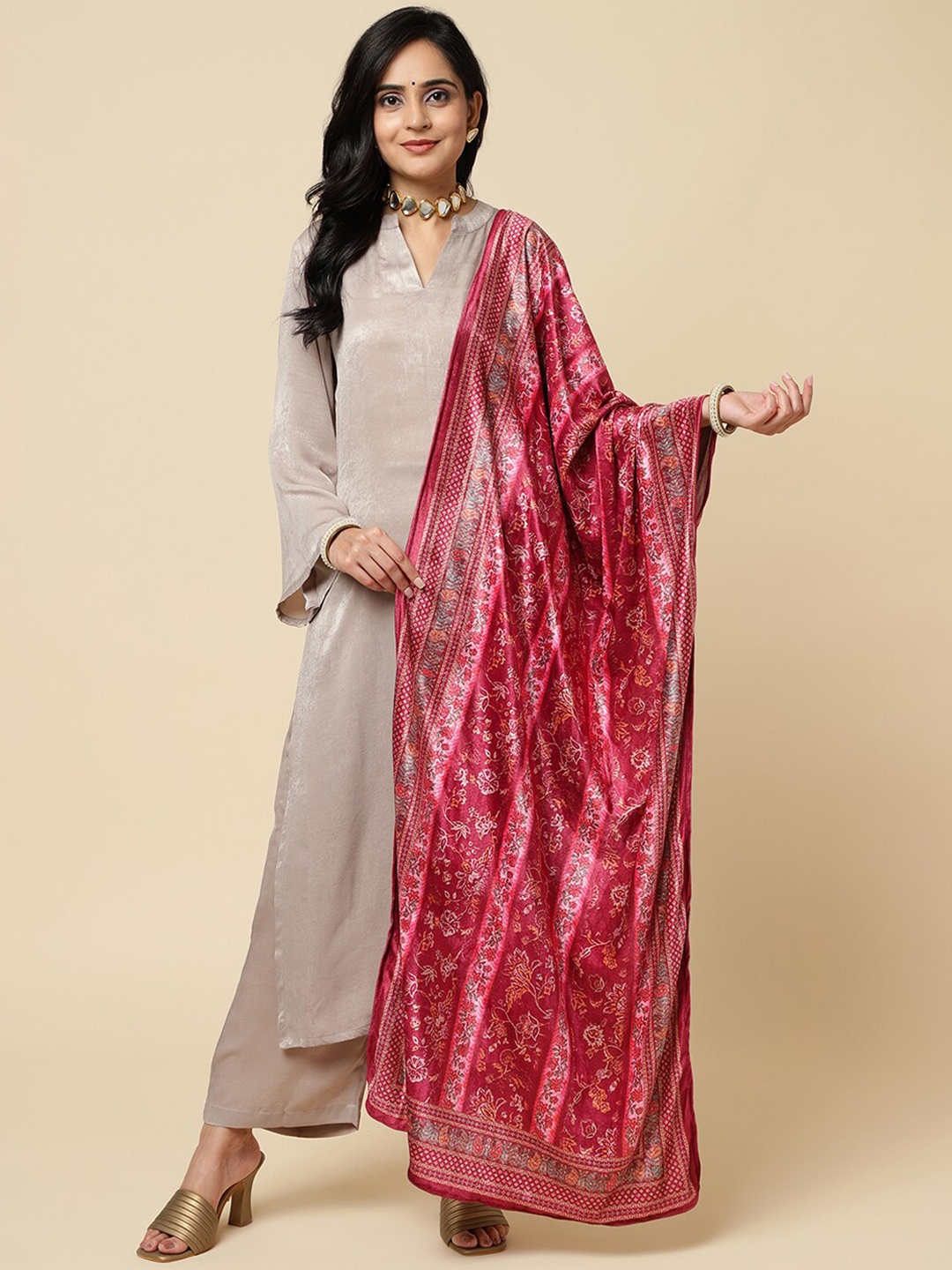 

Varanga Floral Printed Velvet Shawl, Burgundy