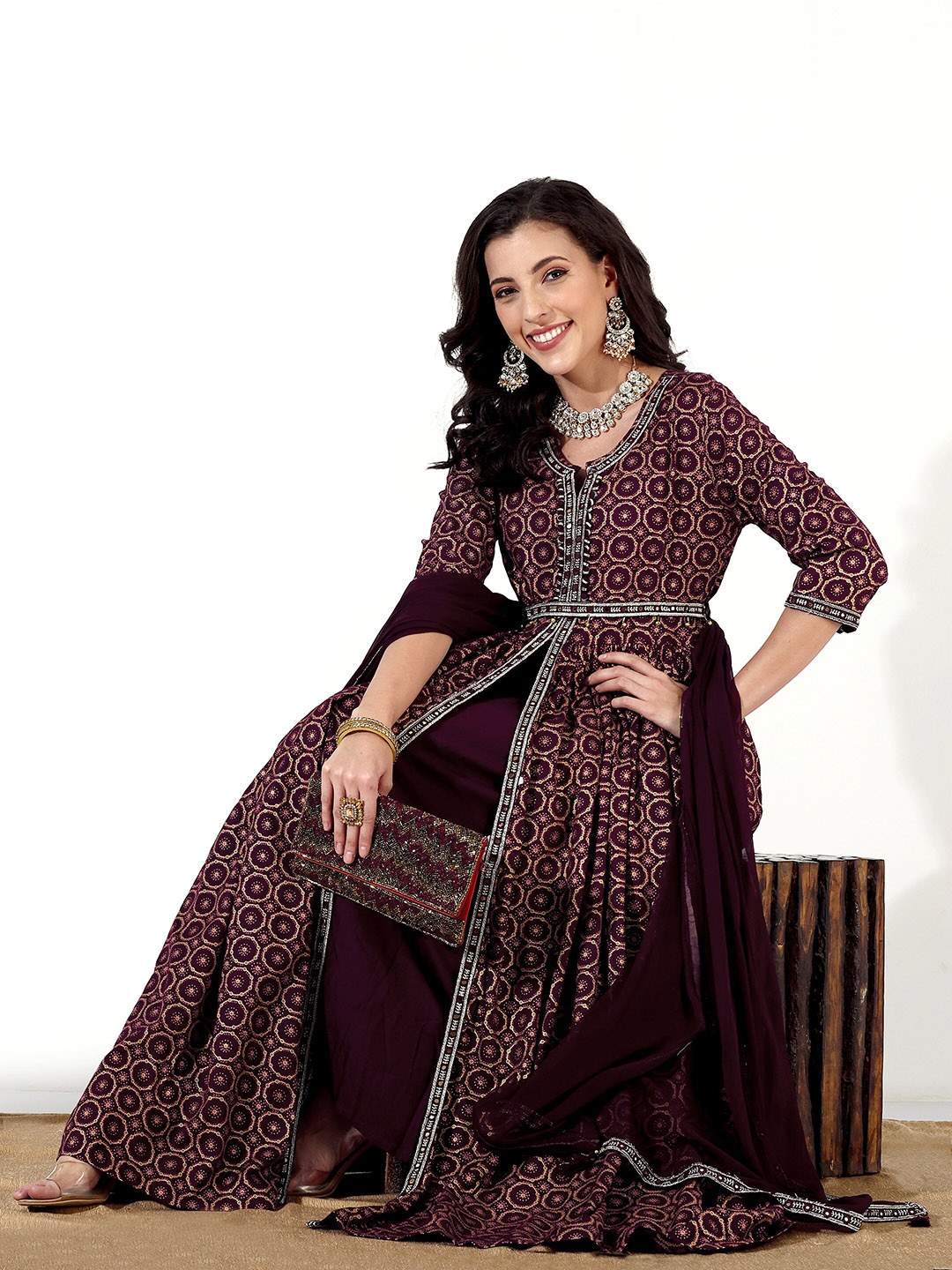 

Anouk Ethnic Motifs Printed Kurta With Dupatta, Magenta