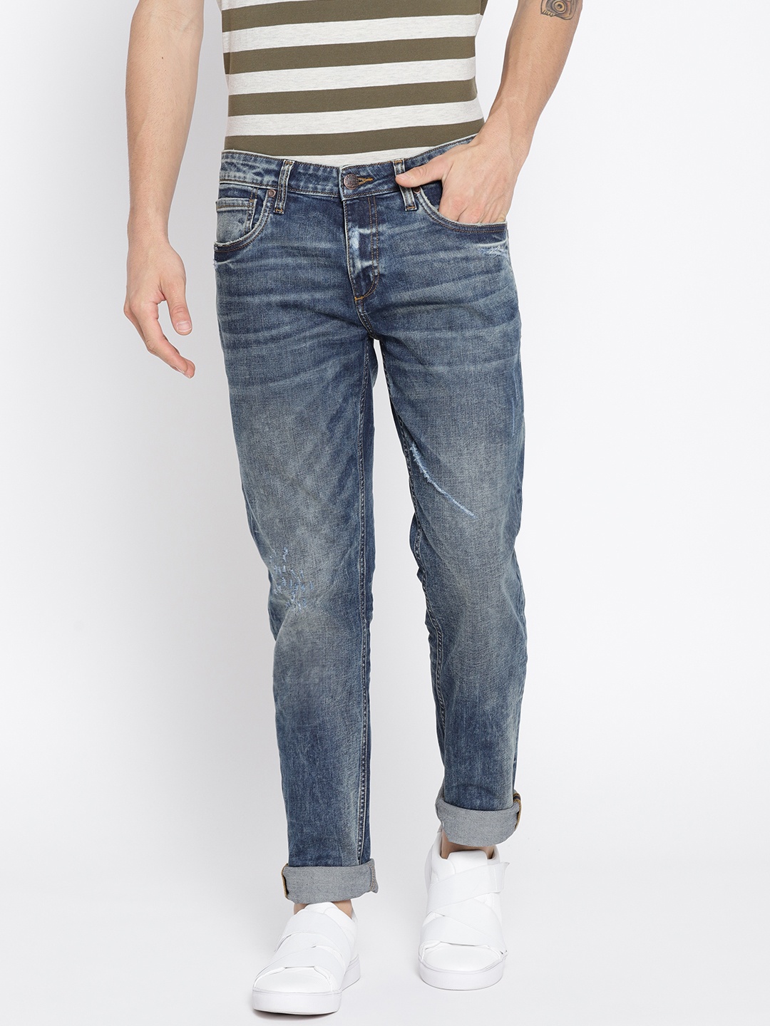 

Jack & Jones Men Blue Slim Fit Mid-Rise Low Distress Stretchable Jeans