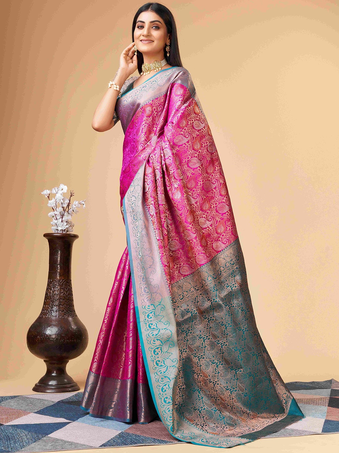 

PHEASANT Ethnic Motifs Woven Design Zari Kanjeevaram Saree, Pink