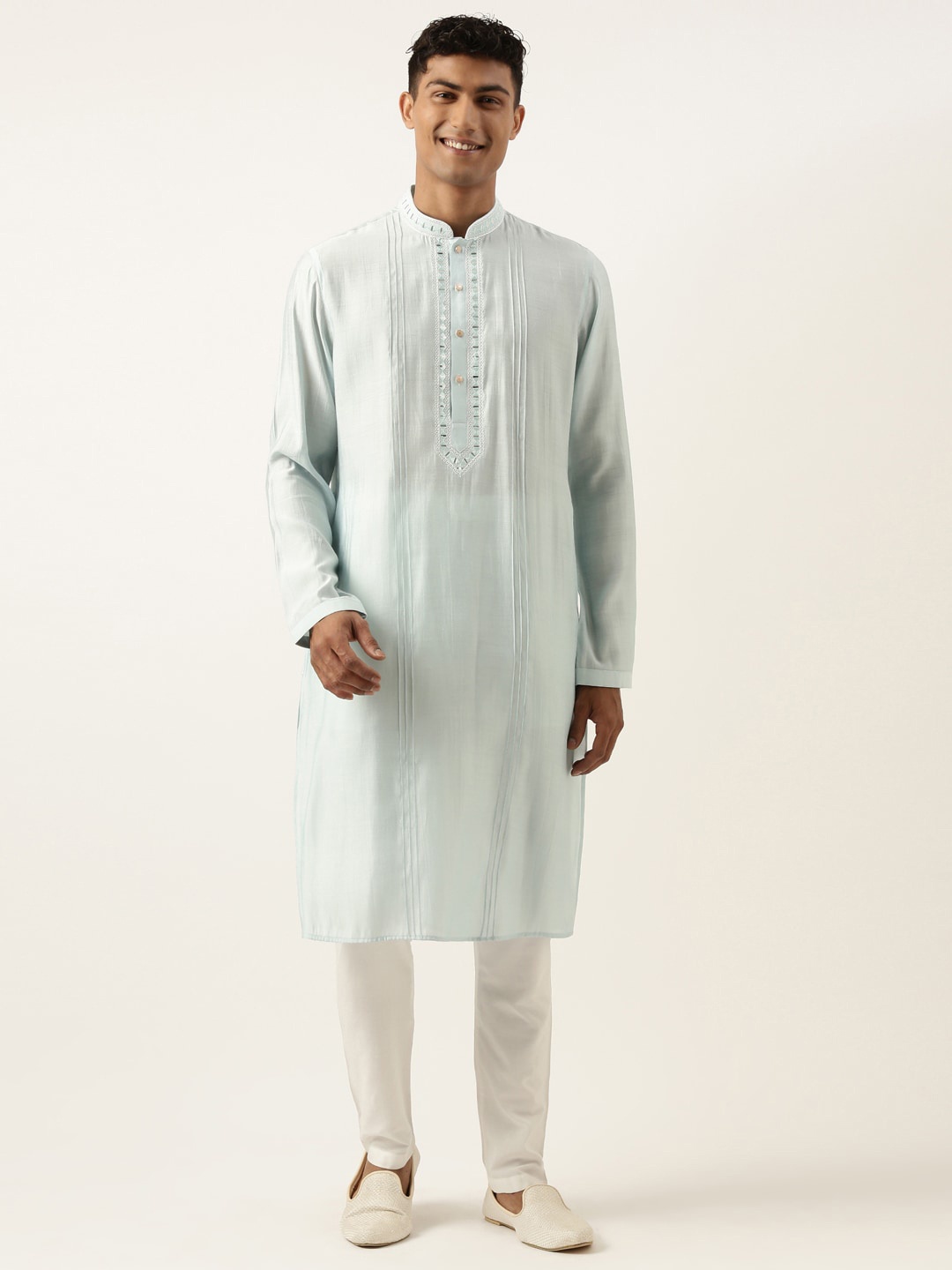 

TheEthnic.Co Mandrin Collar Mirror Work Kurta with Trousers, Blue