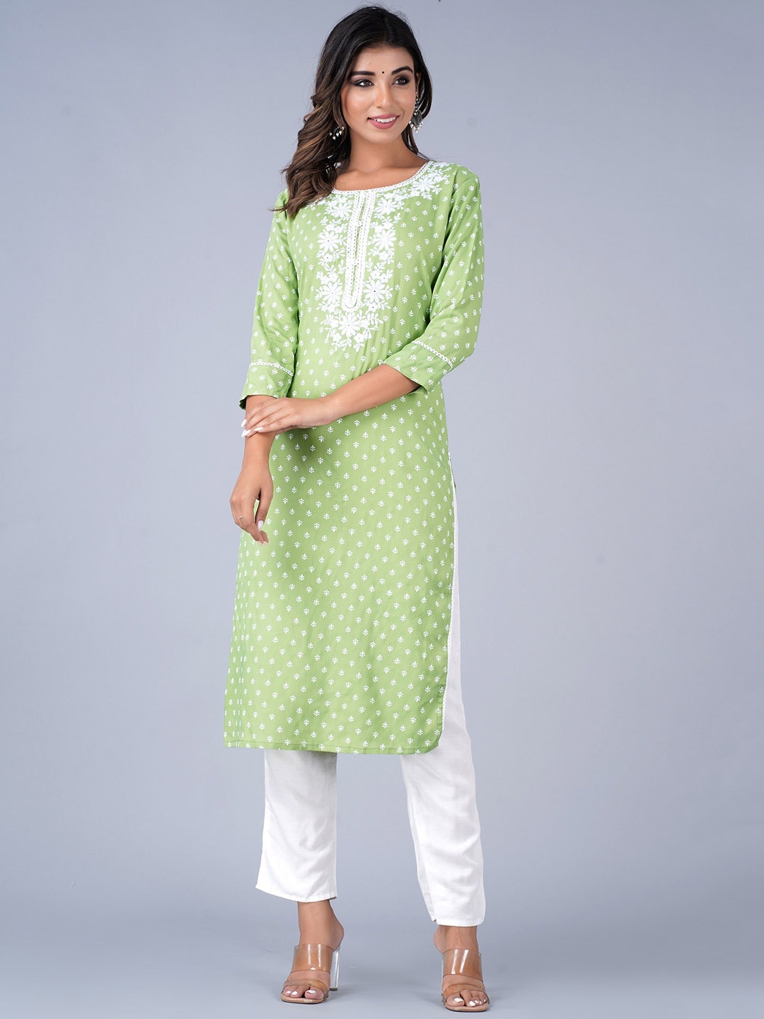 

KUROCK Ethnic Motifs Embroidered Thread Work Kurta, Green