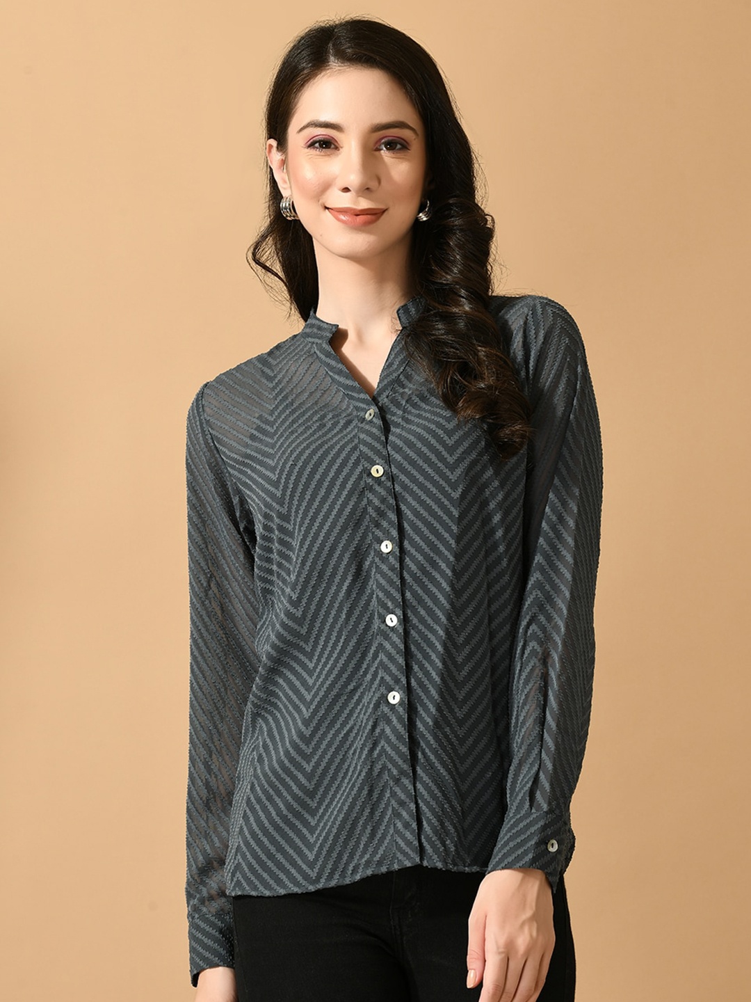 

DressBerry Grey Self Design Smart Sheer Georgette Shirt