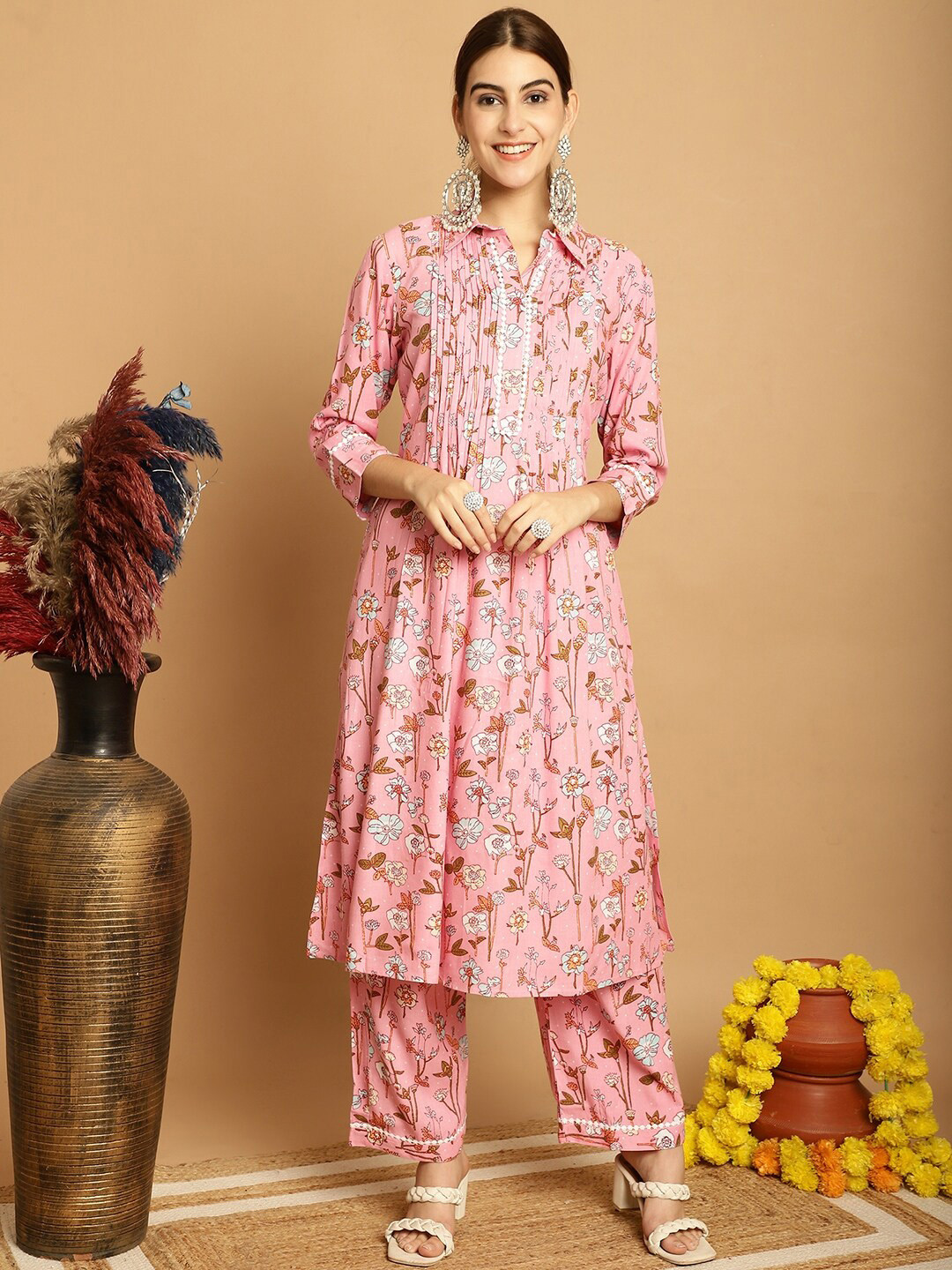 

Kamayra Floral Printed Shirt Collar Pleated Pure Cotton A-Line Kurta with Palazzos, Pink