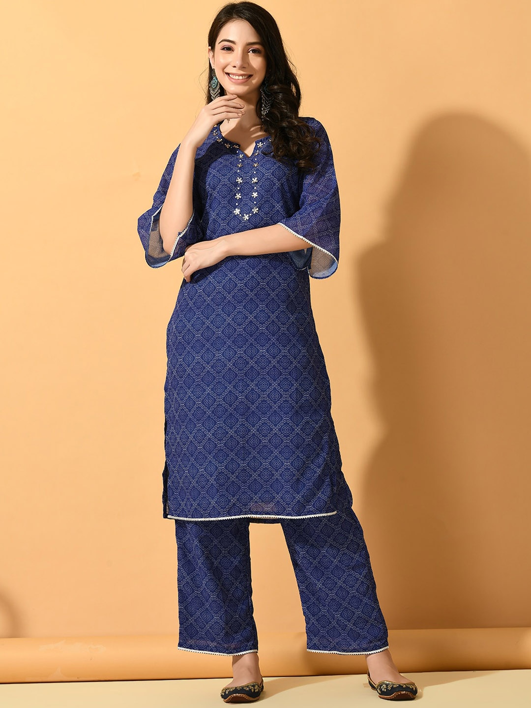 

Sangria Printed Straight Kurta With Trouser, Blue