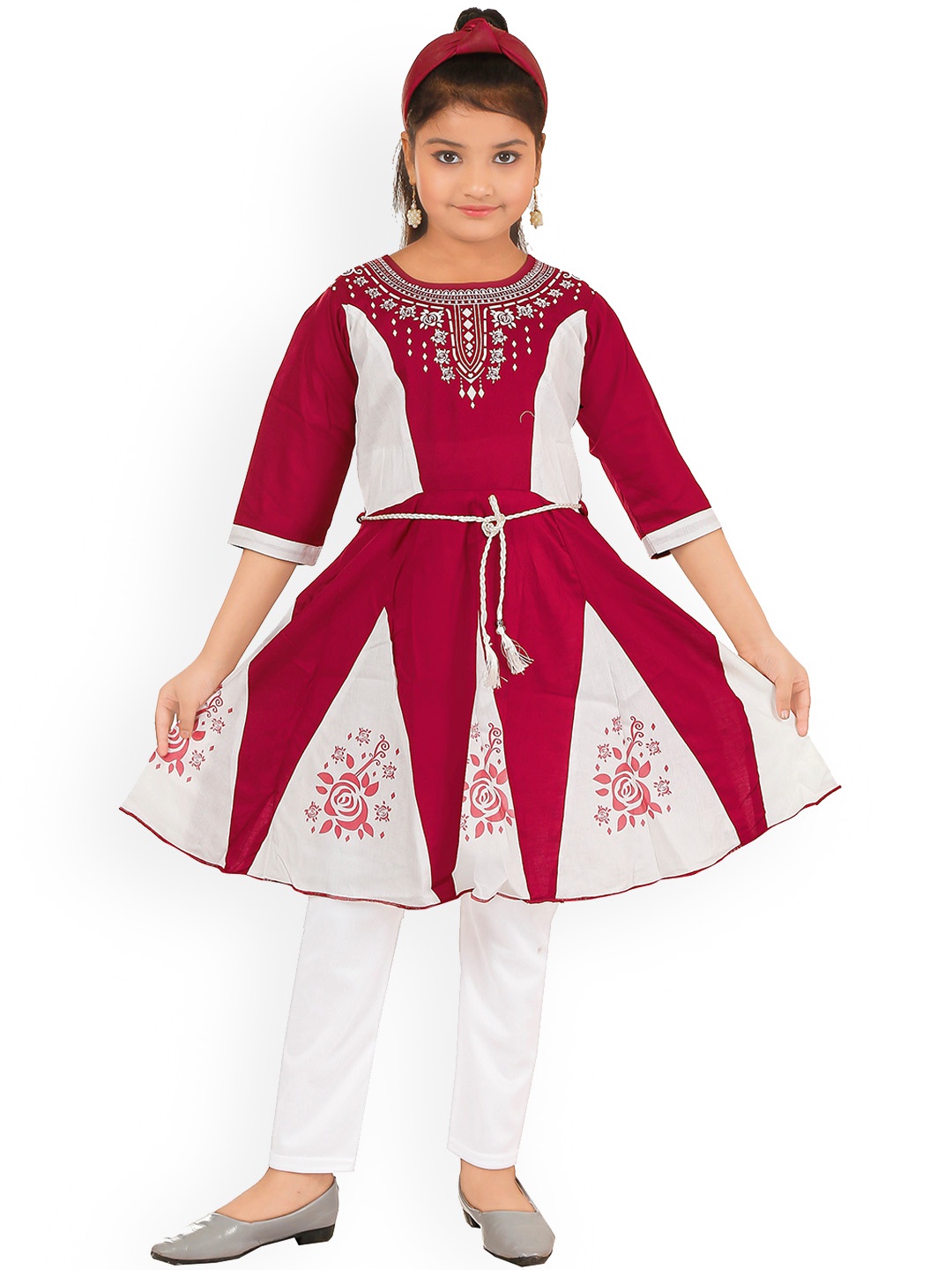 

BAESD Girls Colourblocked A-Line Kurta, Maroon