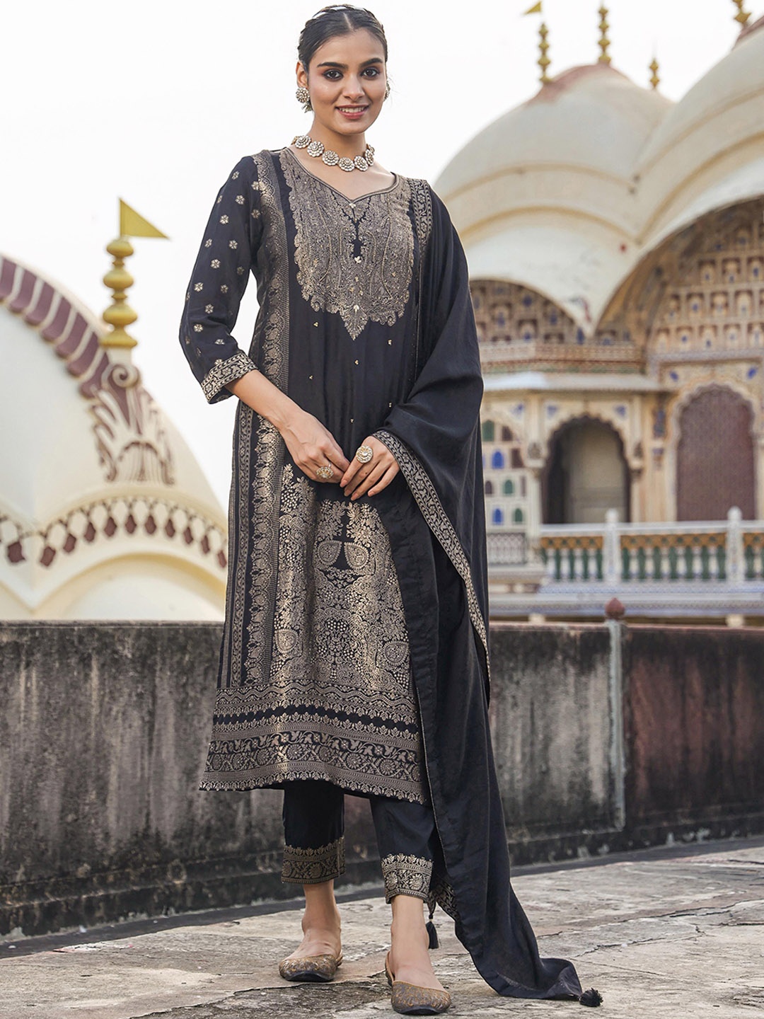 

SCAKHI Woven Design Sequined Zari Dola Silk Jacquard Kurta with Trousers & Dupatta, Black