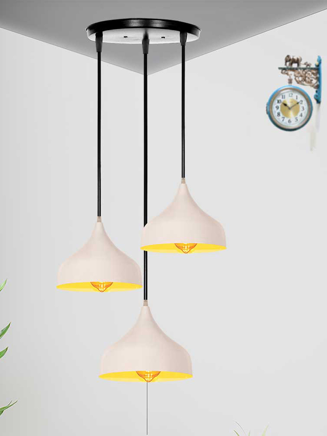 

Home Craft Theme White & Black Spherical Pendant Hanging Ceiling Lamp