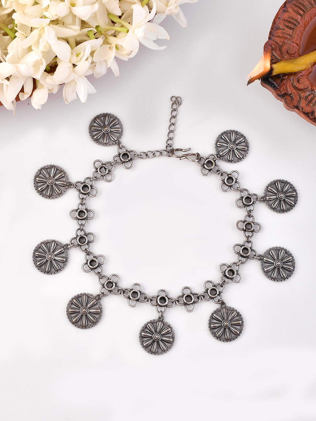 

Voylla Silver-Plated Oxidised Floral Charm Anklet