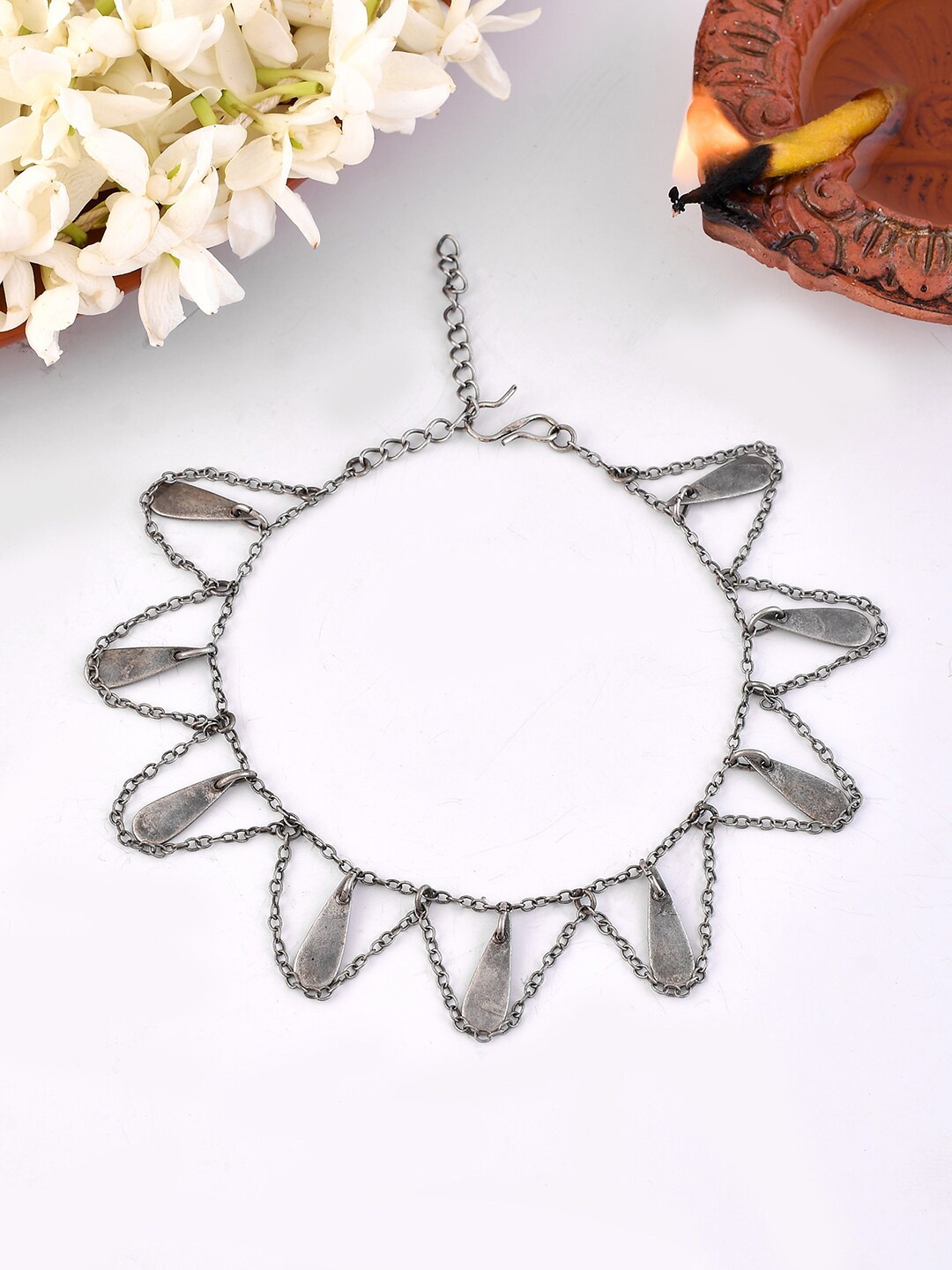 

Voylla Silver-Plated Oxidised Anklet