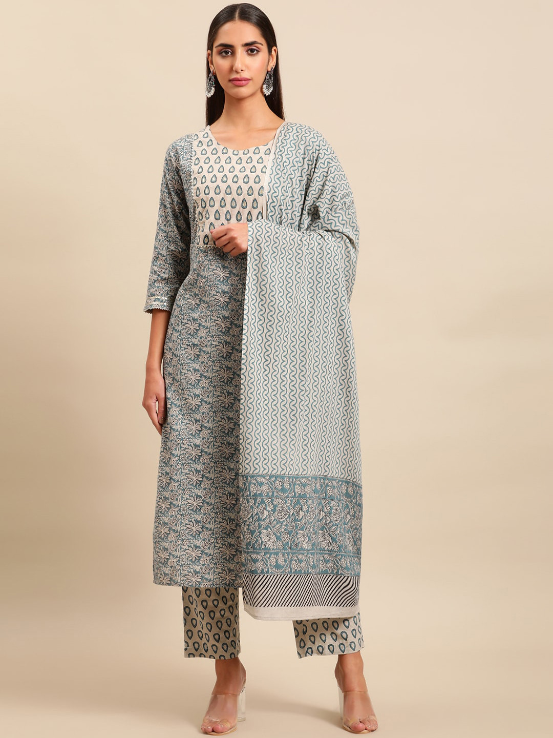 

Vastramyaa Floral Printed Gotta Patti Pure Cotton Kurta with Trousers & With Dupatta, Grey