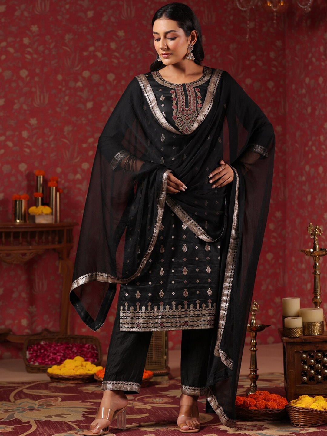 

Ishin Ethnic Motifs Woven Design Zari Detail Straight Kurta & Trousers With Dupatta, Black