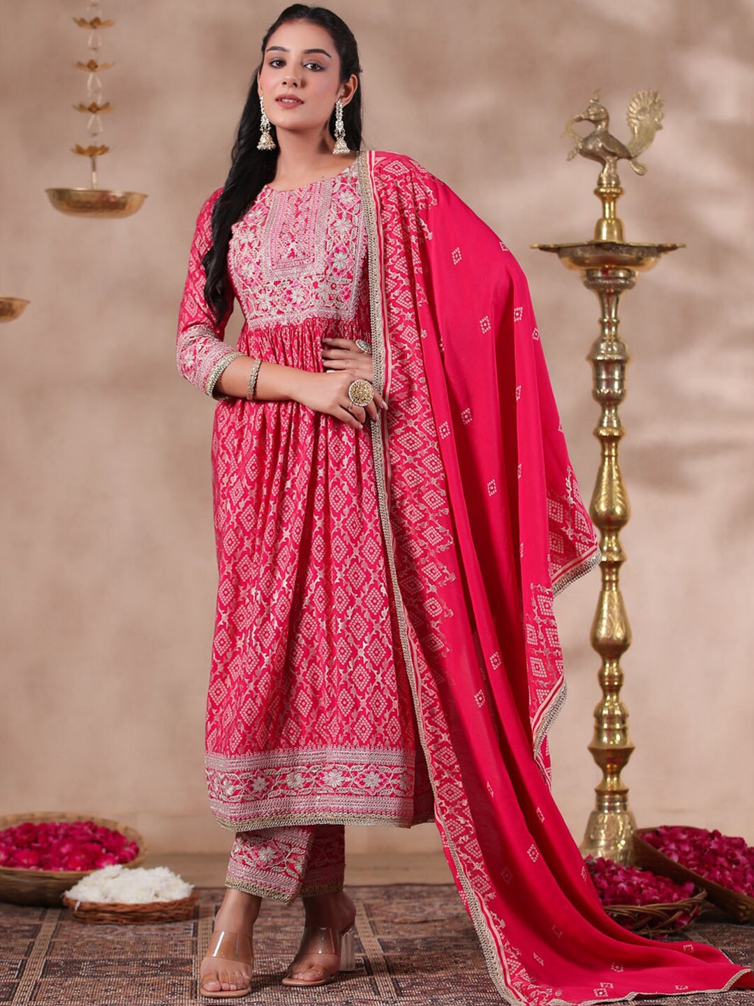 

Ishin Ethnic Motifs Printed Zari Kurta with Trousers & Dupatta, Red