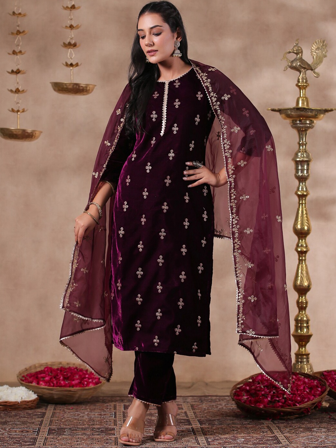 

Ishin Ethnic Motifs Embroidered Regular Velvet Kurta With Trousers & Dupatta, Purple