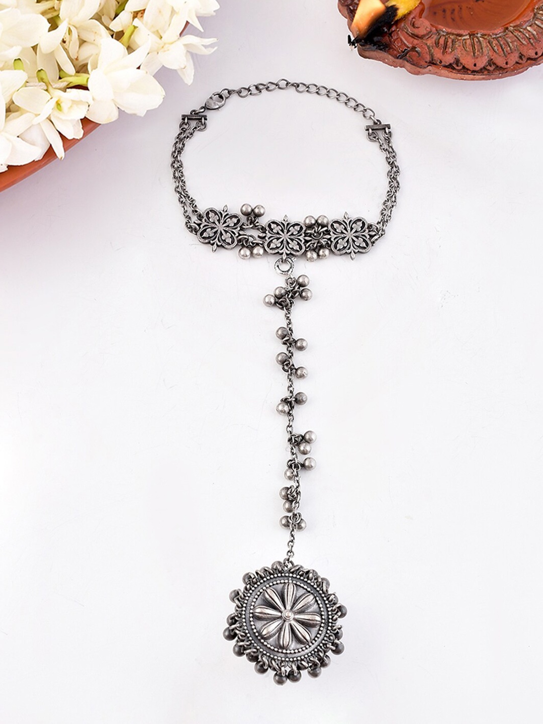 

Voylla Silver-Plated Link Bracelet