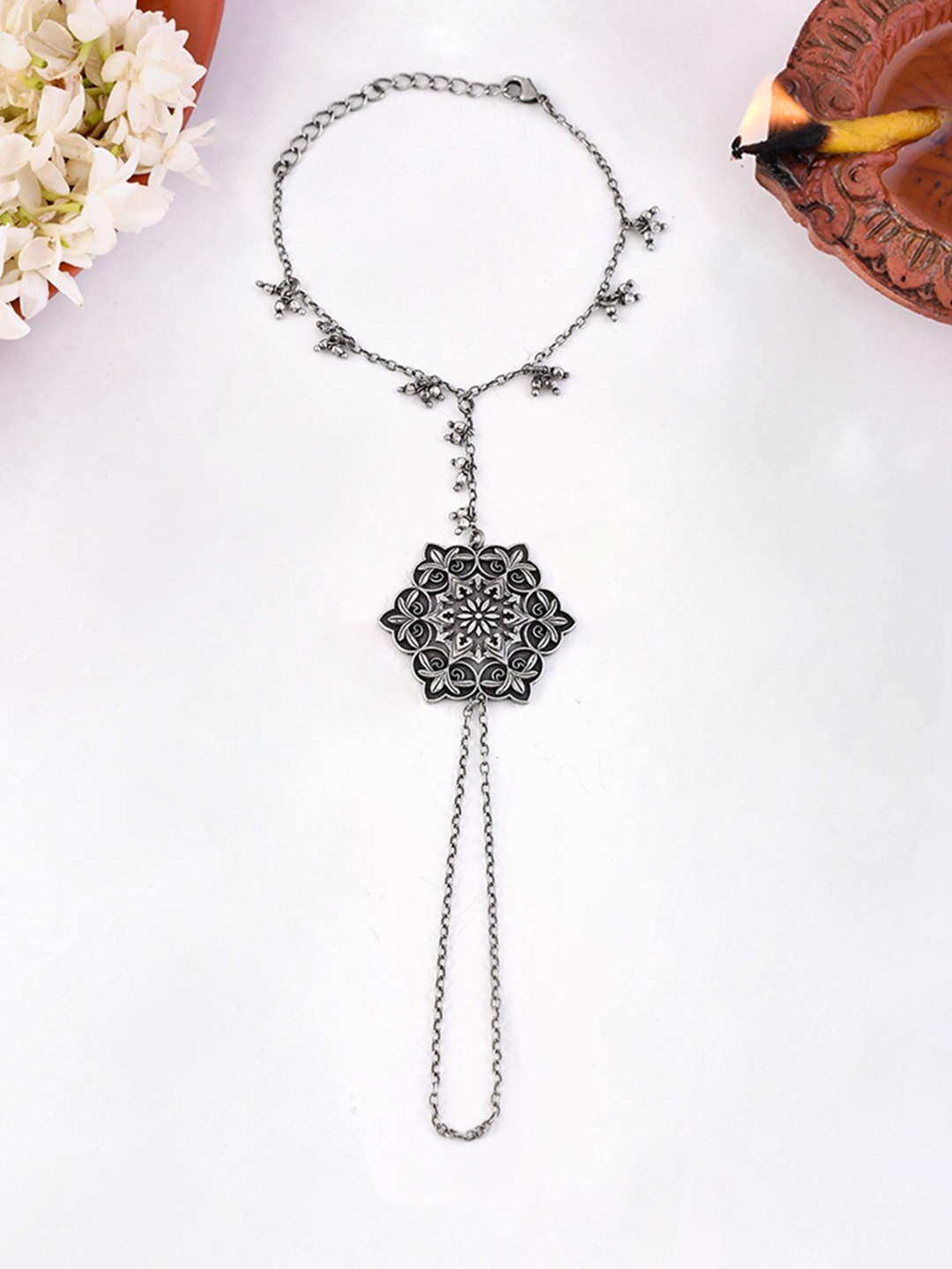 

Voylla Silver-Plated Link Bracelet