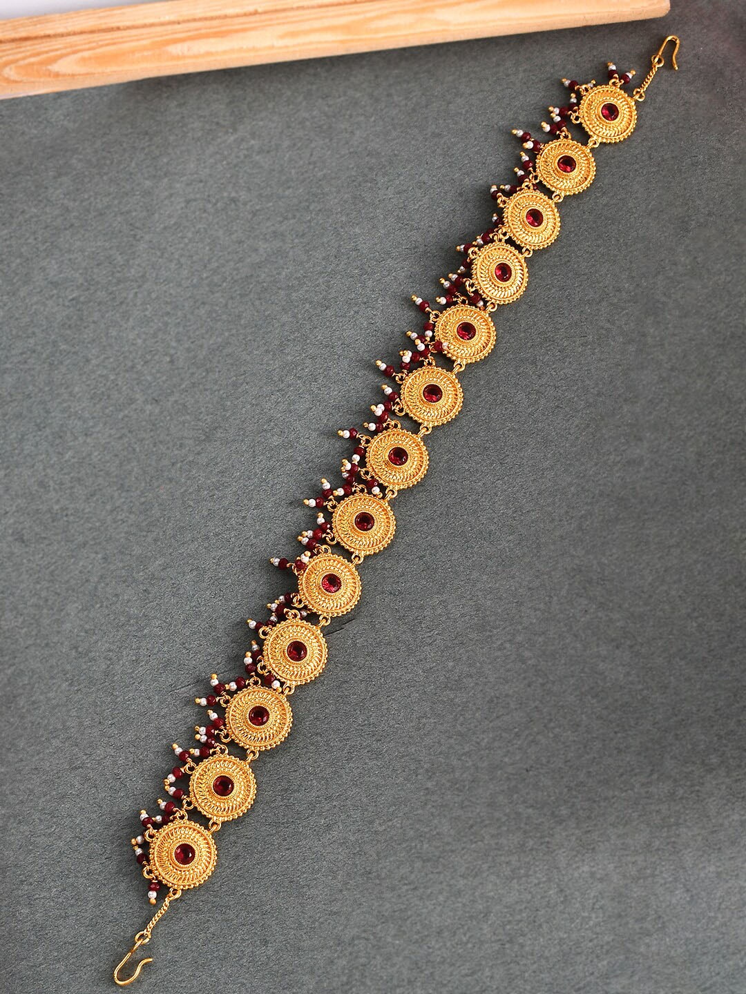 

Voylla Women Gold-Plated Stone- Studded Head Jewellery
