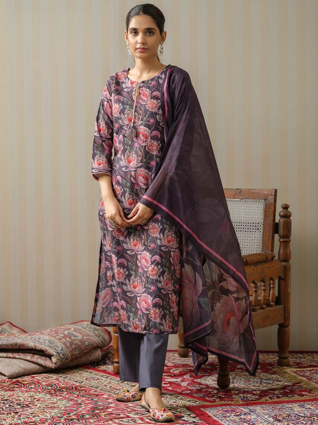 

Sangria Floral Printed Straight Kurta With Trousers & Dupatta, Brown