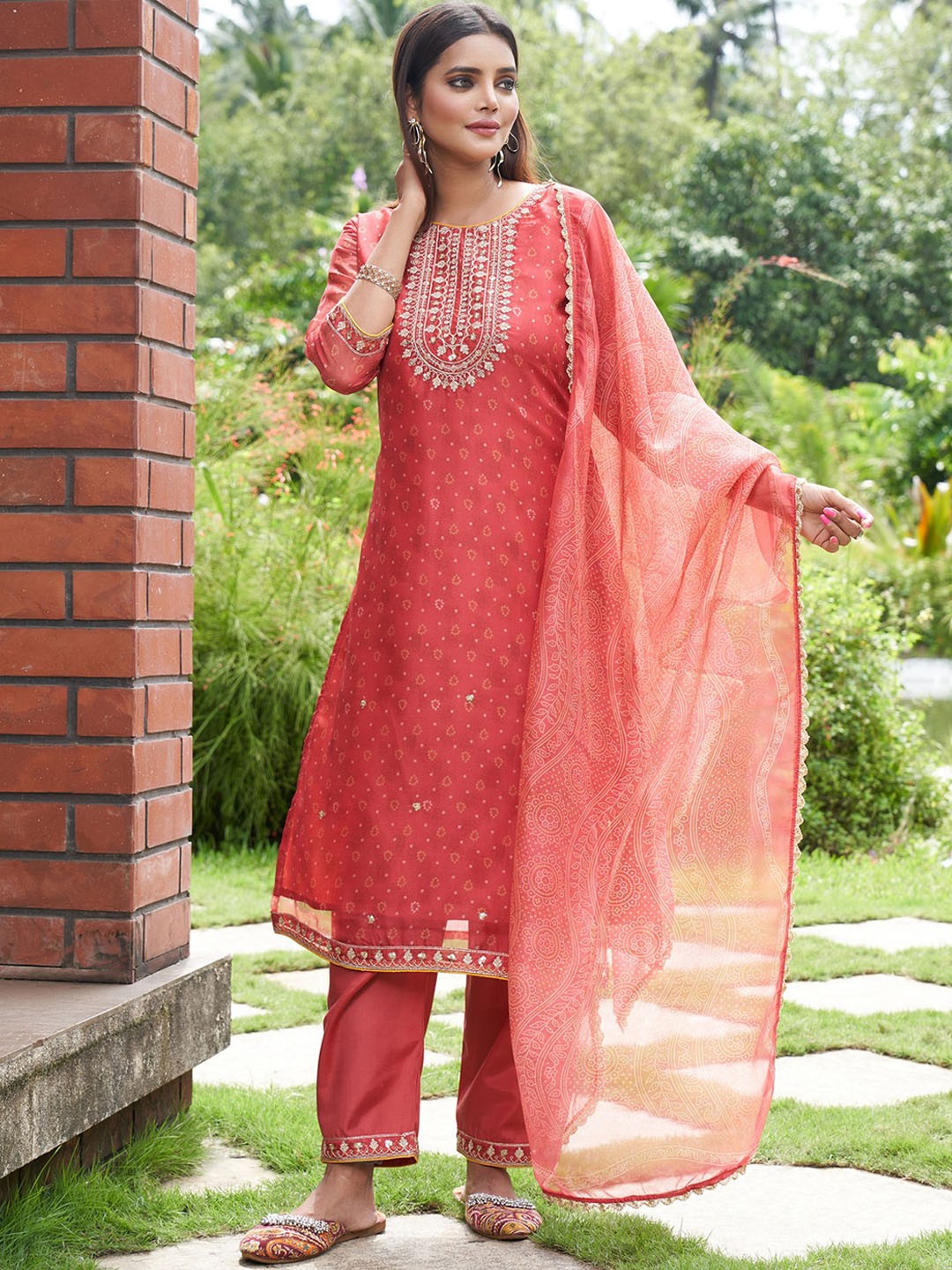 

Indo Era Red Bandhani Printed Regular Sequinned Kurta with Trousers & Dupatta
