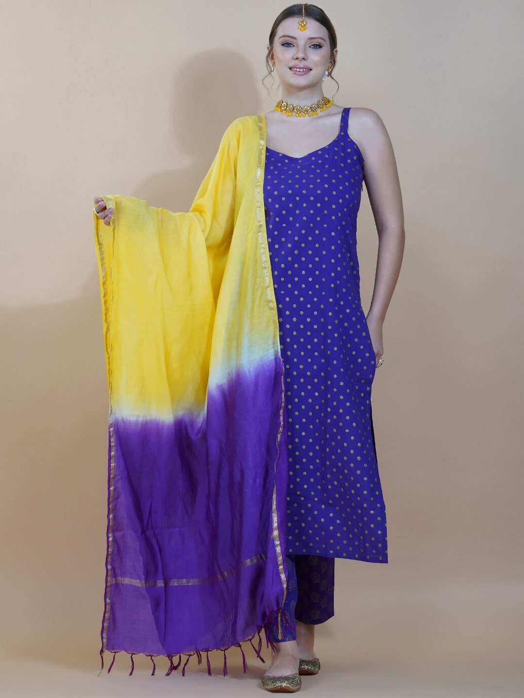 

INDOKASH Geometric Printed Sleeveless Pure Cotton Kurta With Trousers & Dupatta, Blue