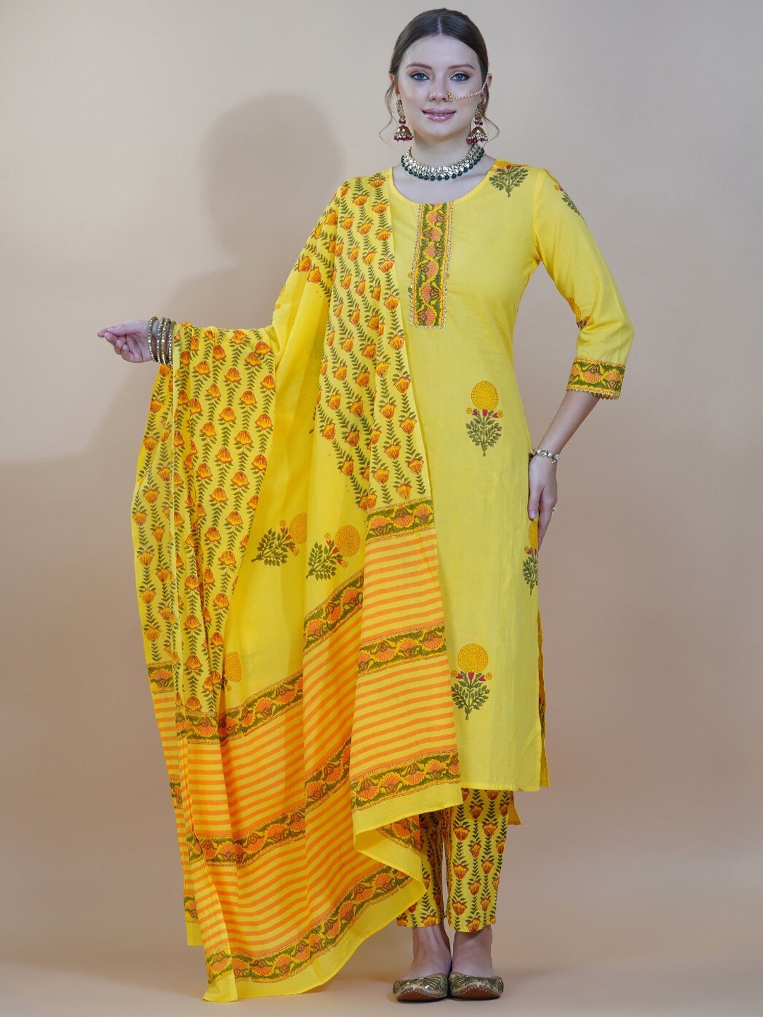 

INDOKASH Floral Printed Gotta Patti Pure Cotton Kurta With Trousers & Dupatta, Yellow