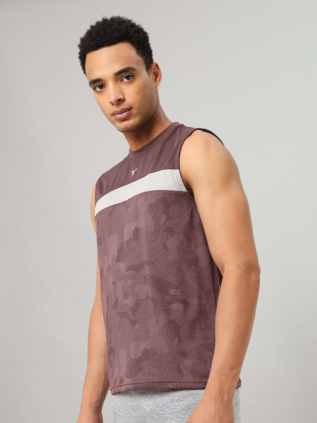 

Technosport Slim Fit Anti Odour Innerwear Gym Vest, Burgundy