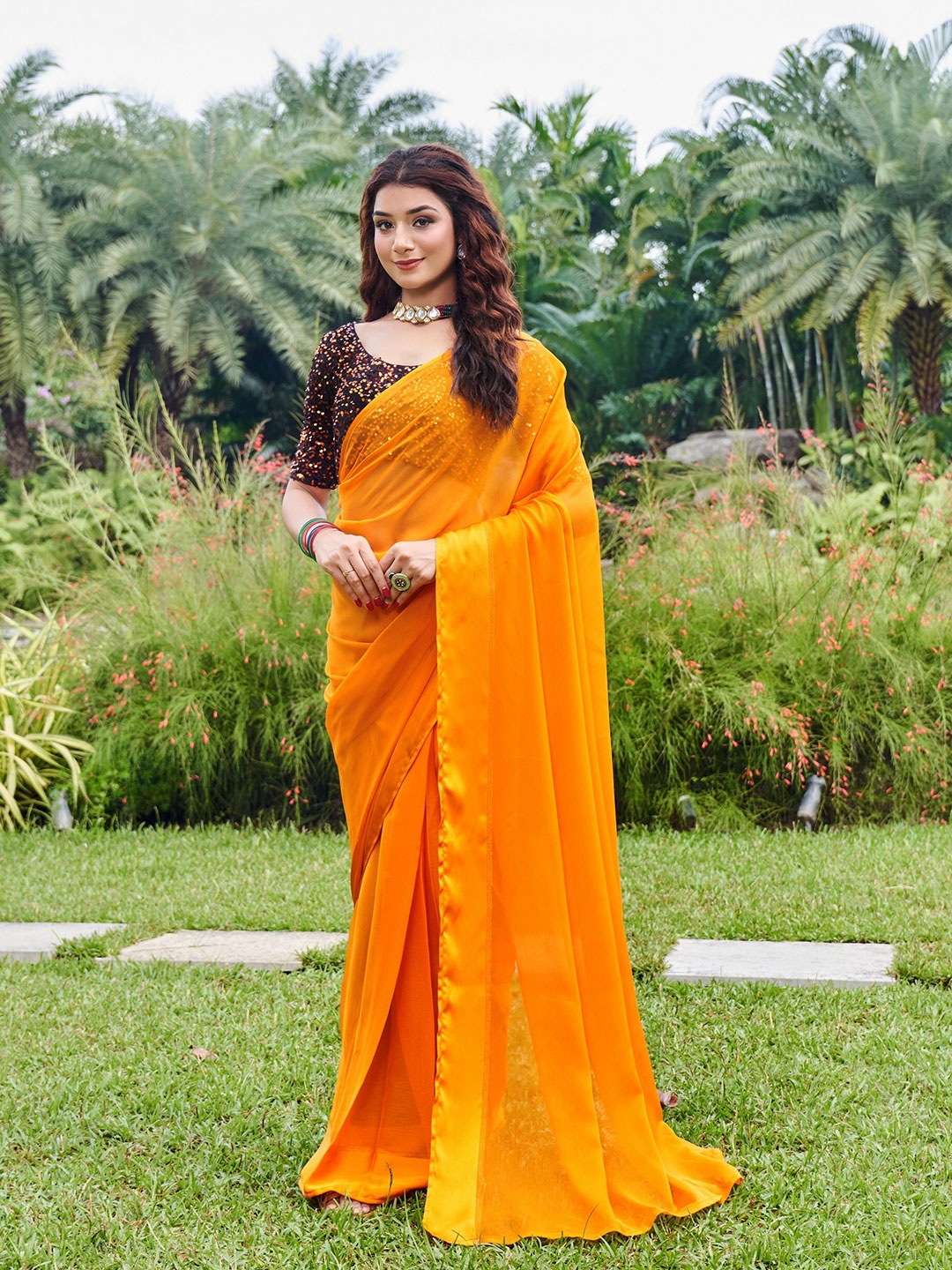 

Mitera Sequinned Pure Chiffon Ready to Wear Saree, Yellow