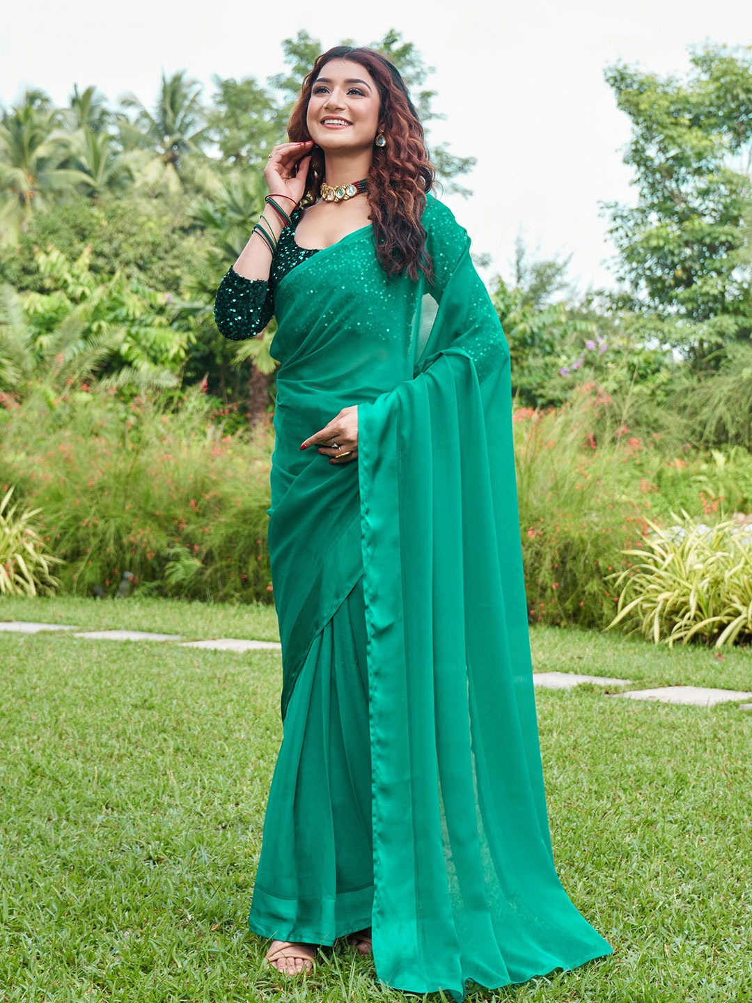 

Mitera Sequinned Pure Chiffon Ready to Wear Saree, Sea green