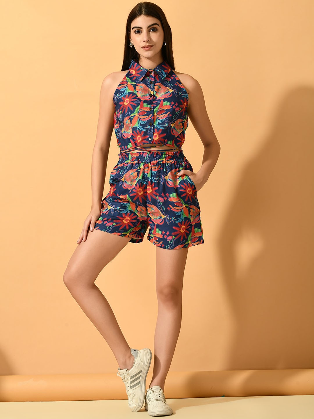 

DressBerry Floral Printed Shirt Collar Crop Top With Shorts, Navy blue