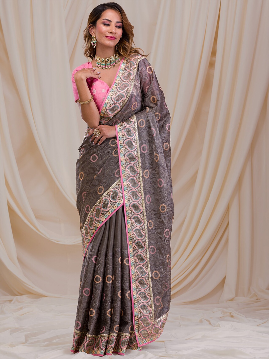 

Koskii Ethnic Motifs Embroidered Mirror Work Poly Chiffon Saree, Grey